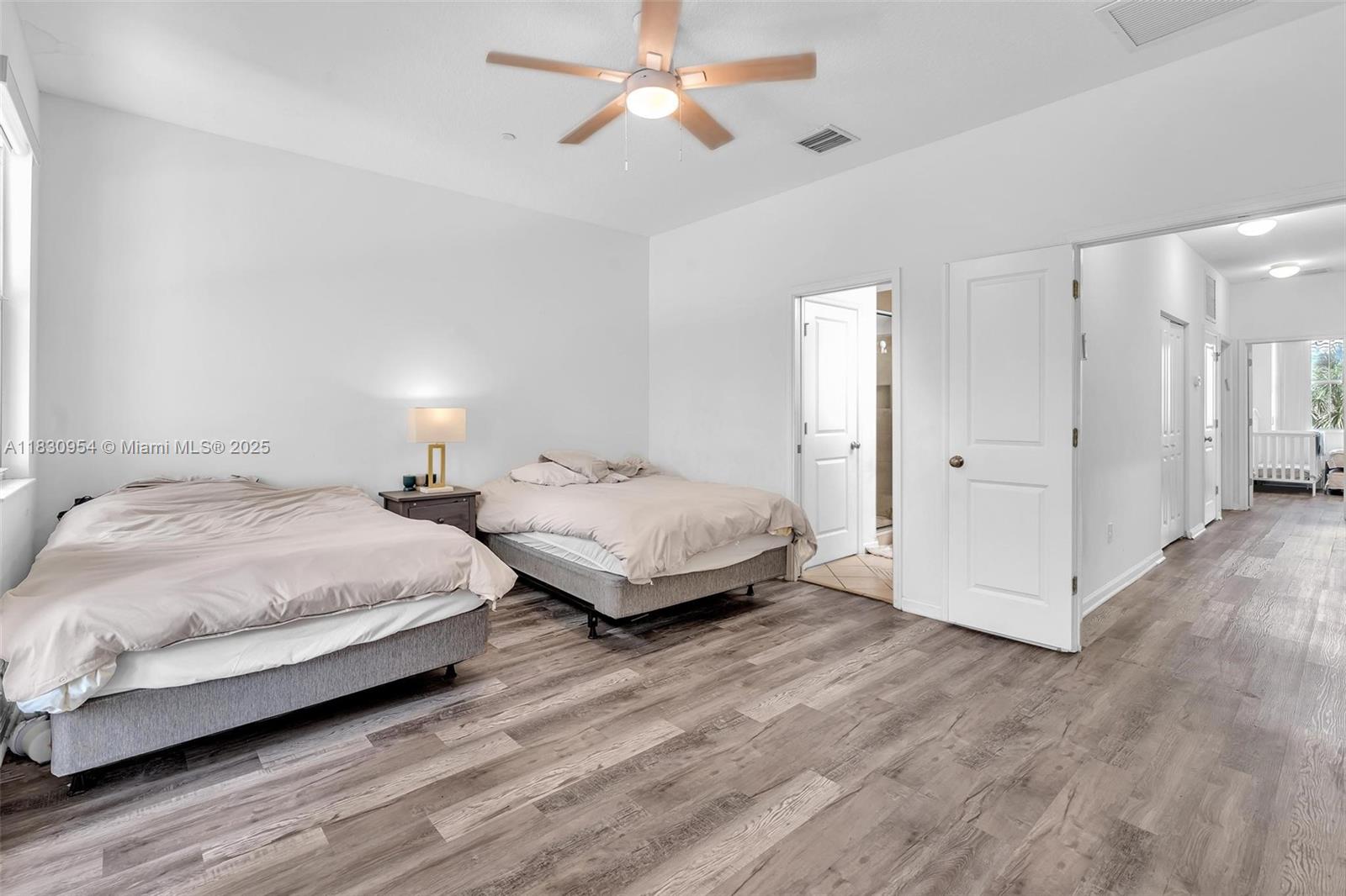 8150 Cascada Isles Dr, Cooper City, Florida image 36