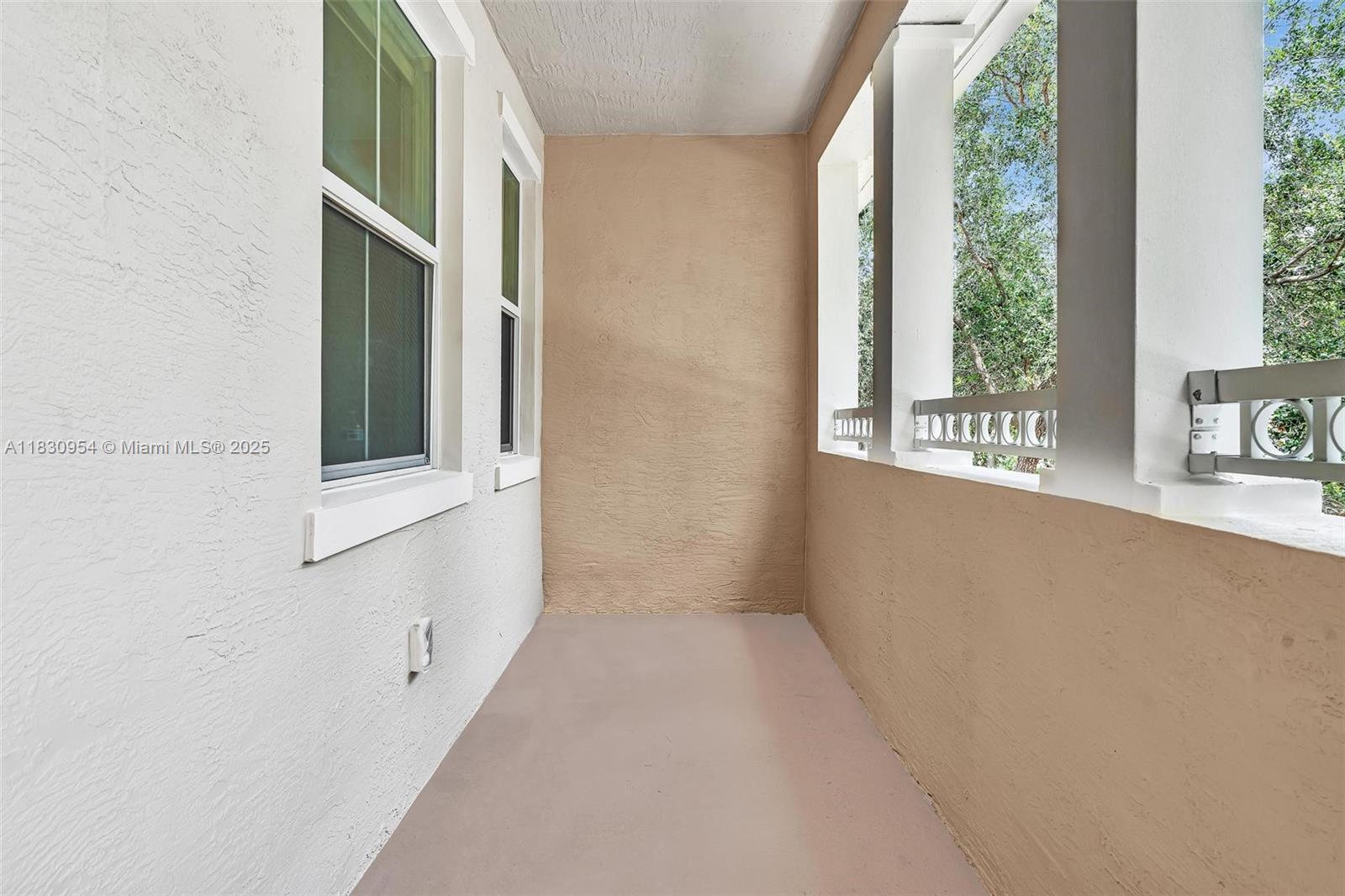 8150 Cascada Isles Dr, Cooper City, Florida image 39