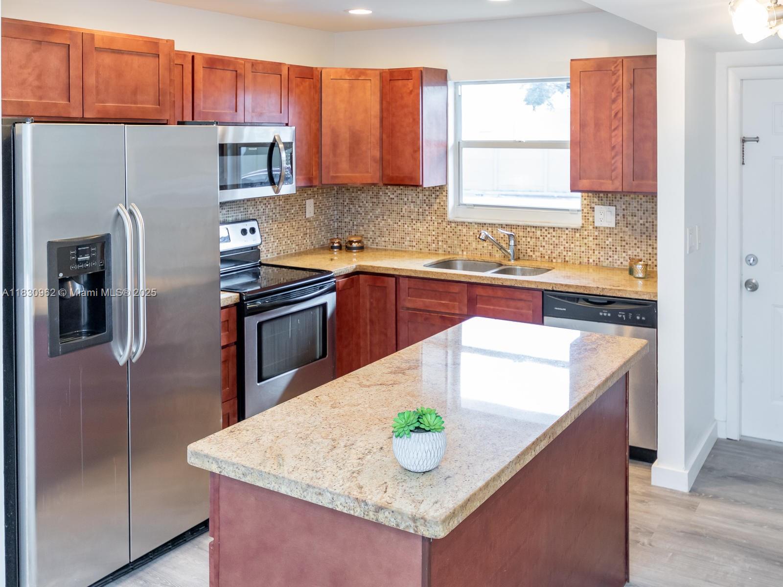 Property photo # 5