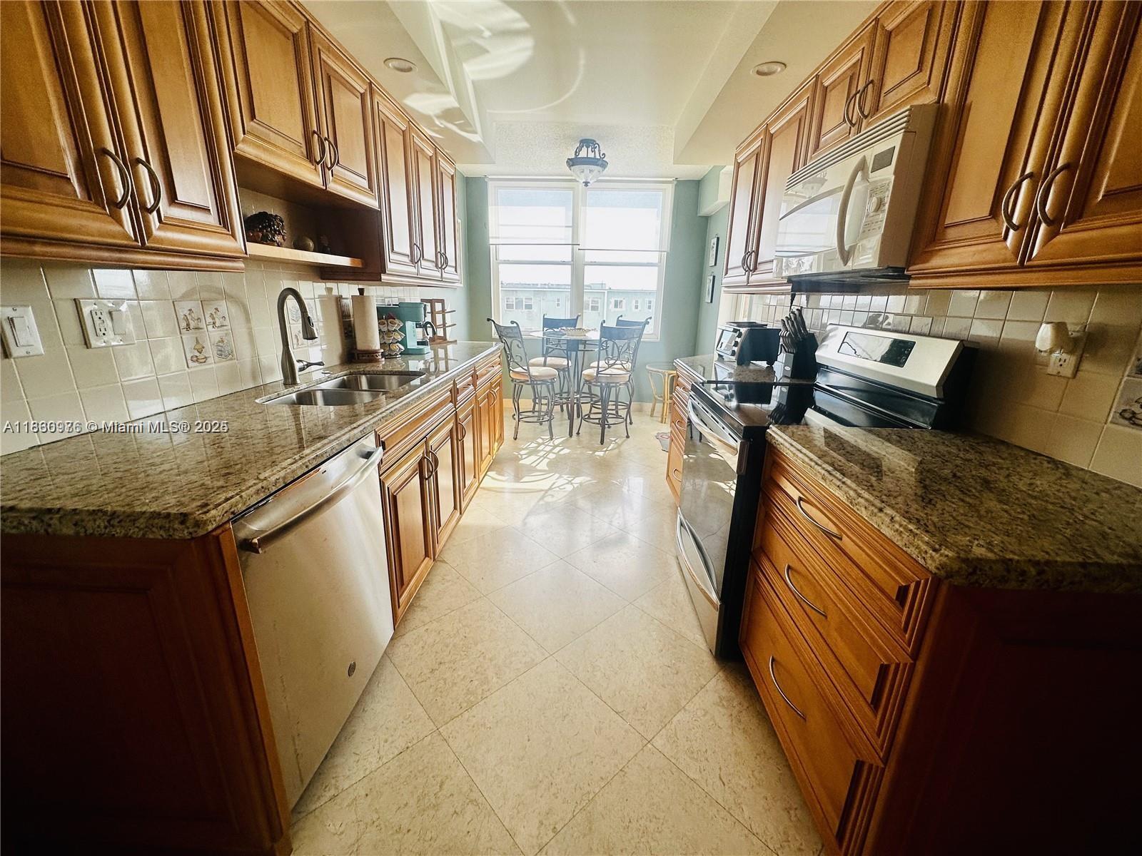 Property photo # 7
