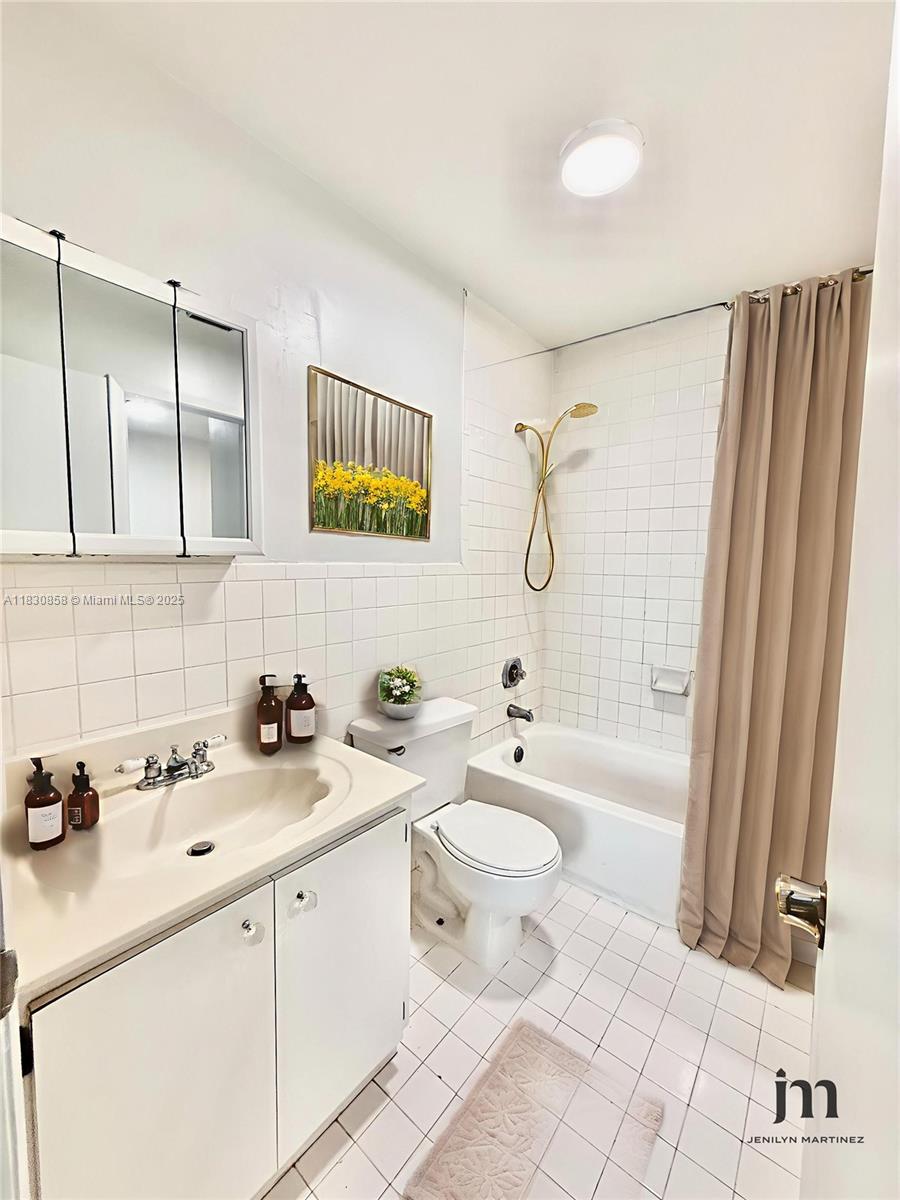Property photo # 4