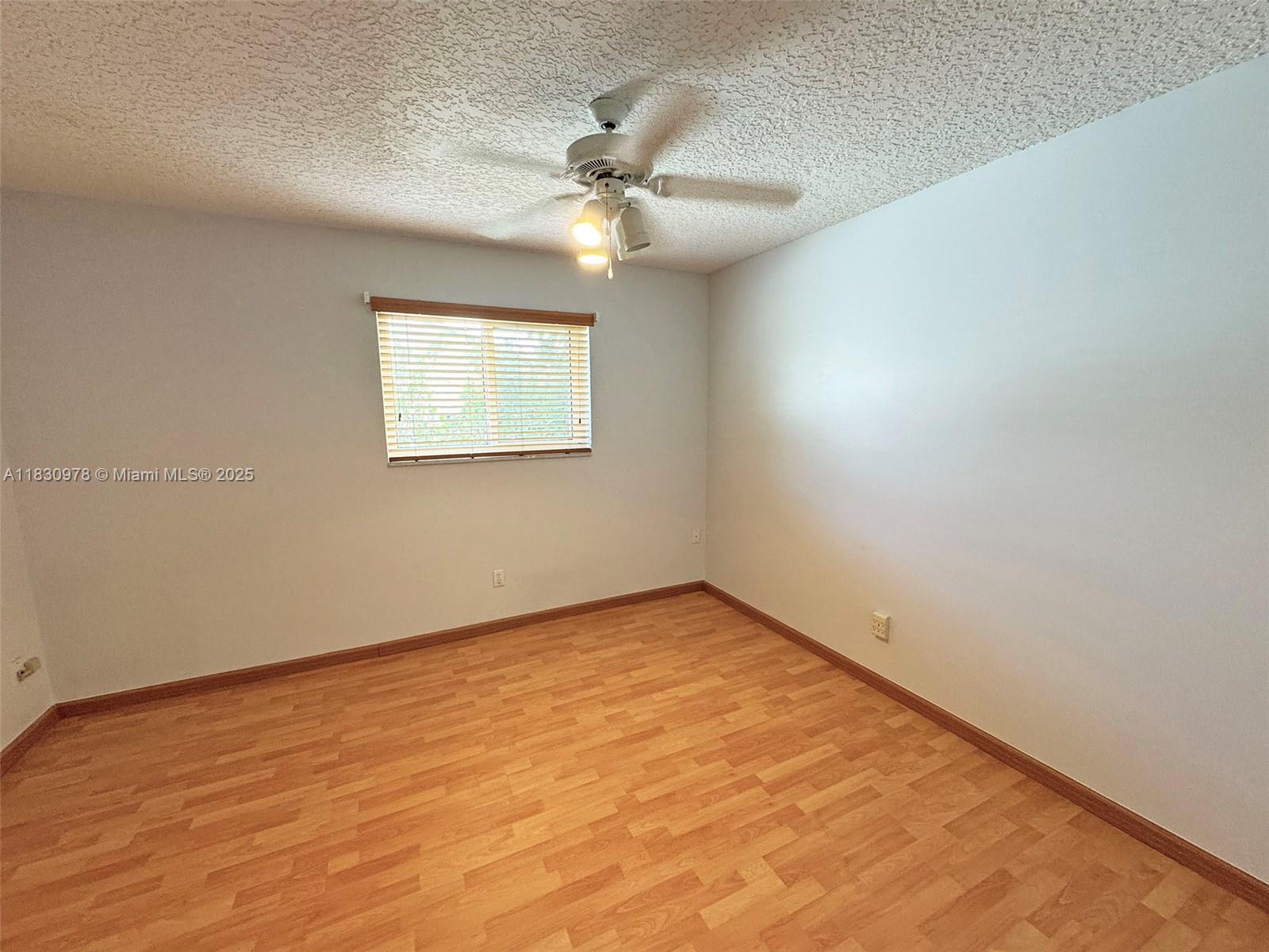 20565 SW 80th Pl, Cutler Bay, Florida image 17