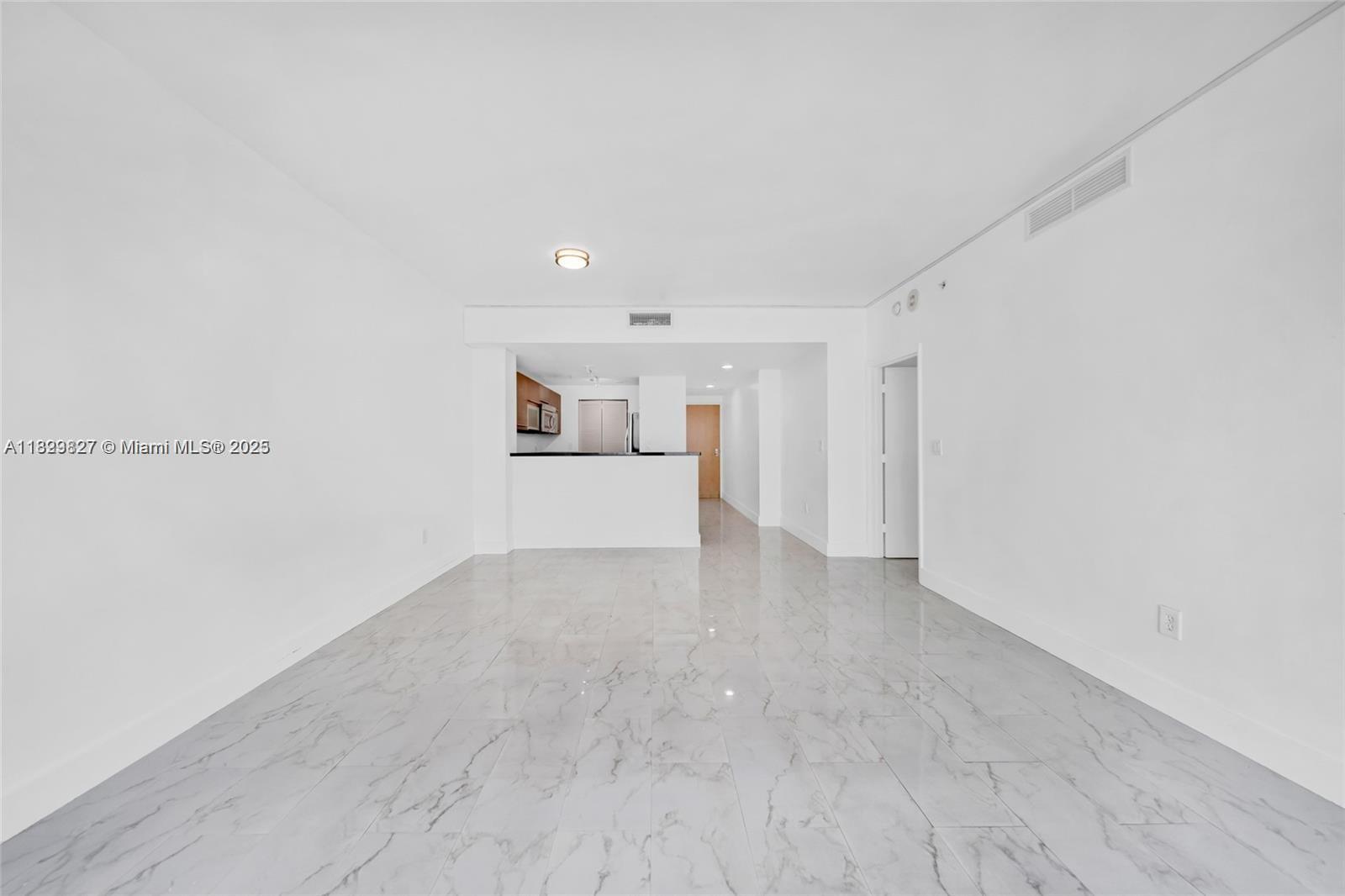 244 Biscayne Blvd #3704, Miami, Florida image 4