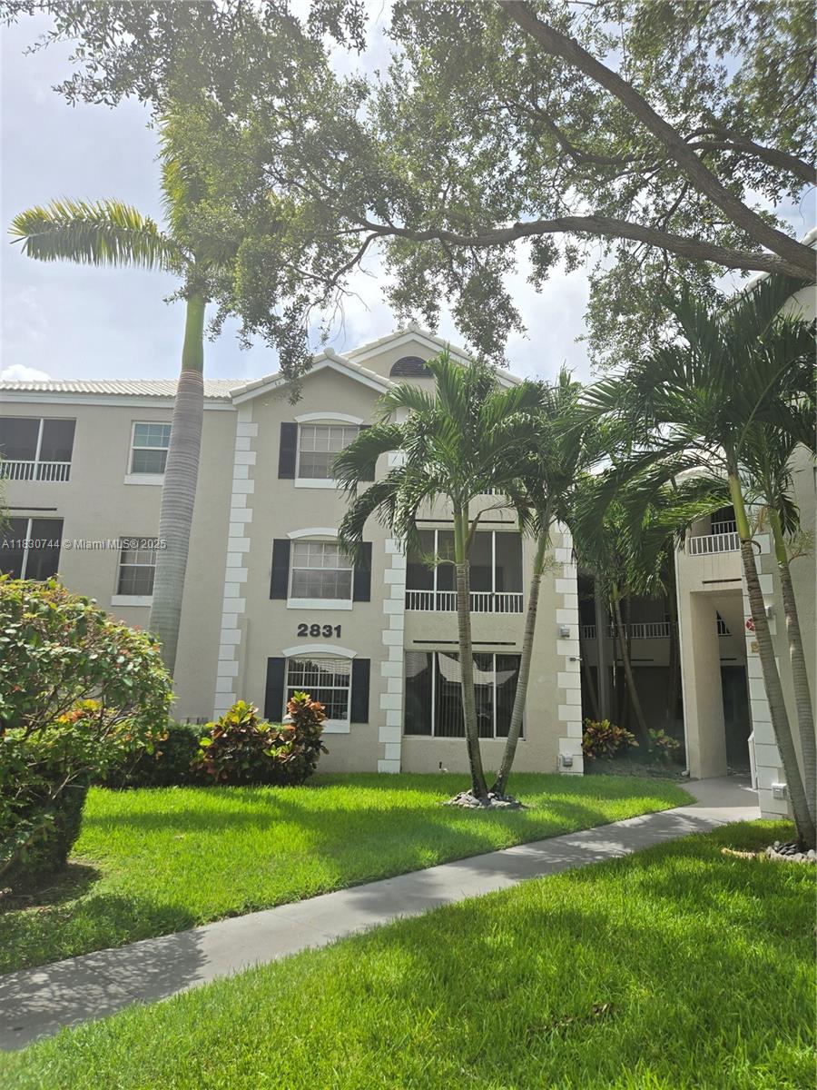 2831 N Oakland Forest Dr #108, Oakland Park, Florida image 17