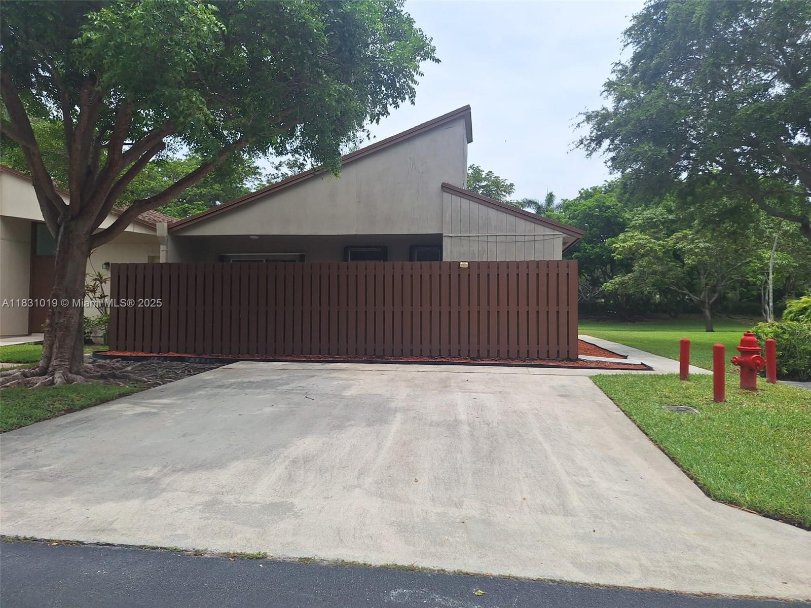 Property photo # 8