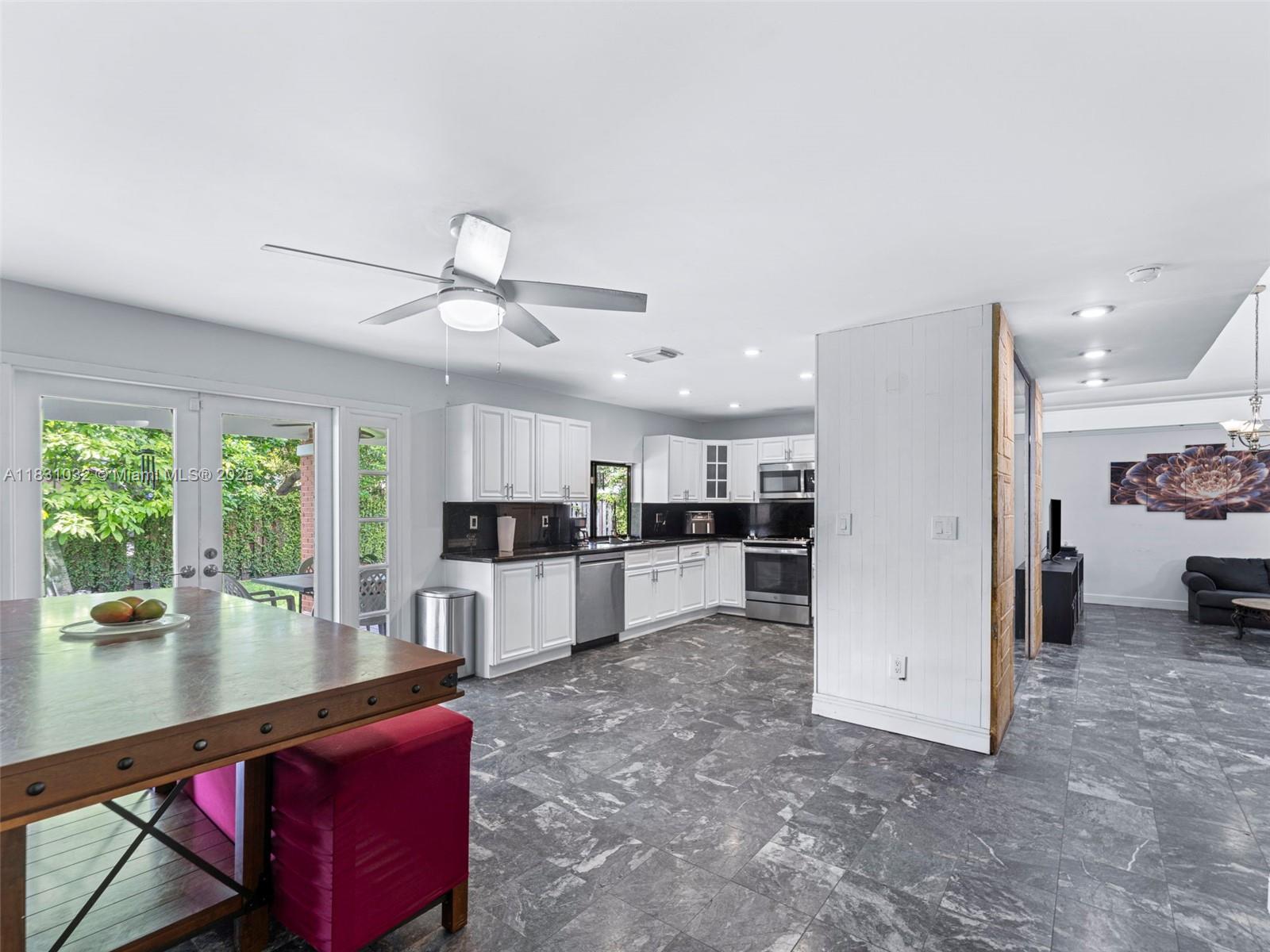 14402 SW 111th St, Miami, Florida image 8