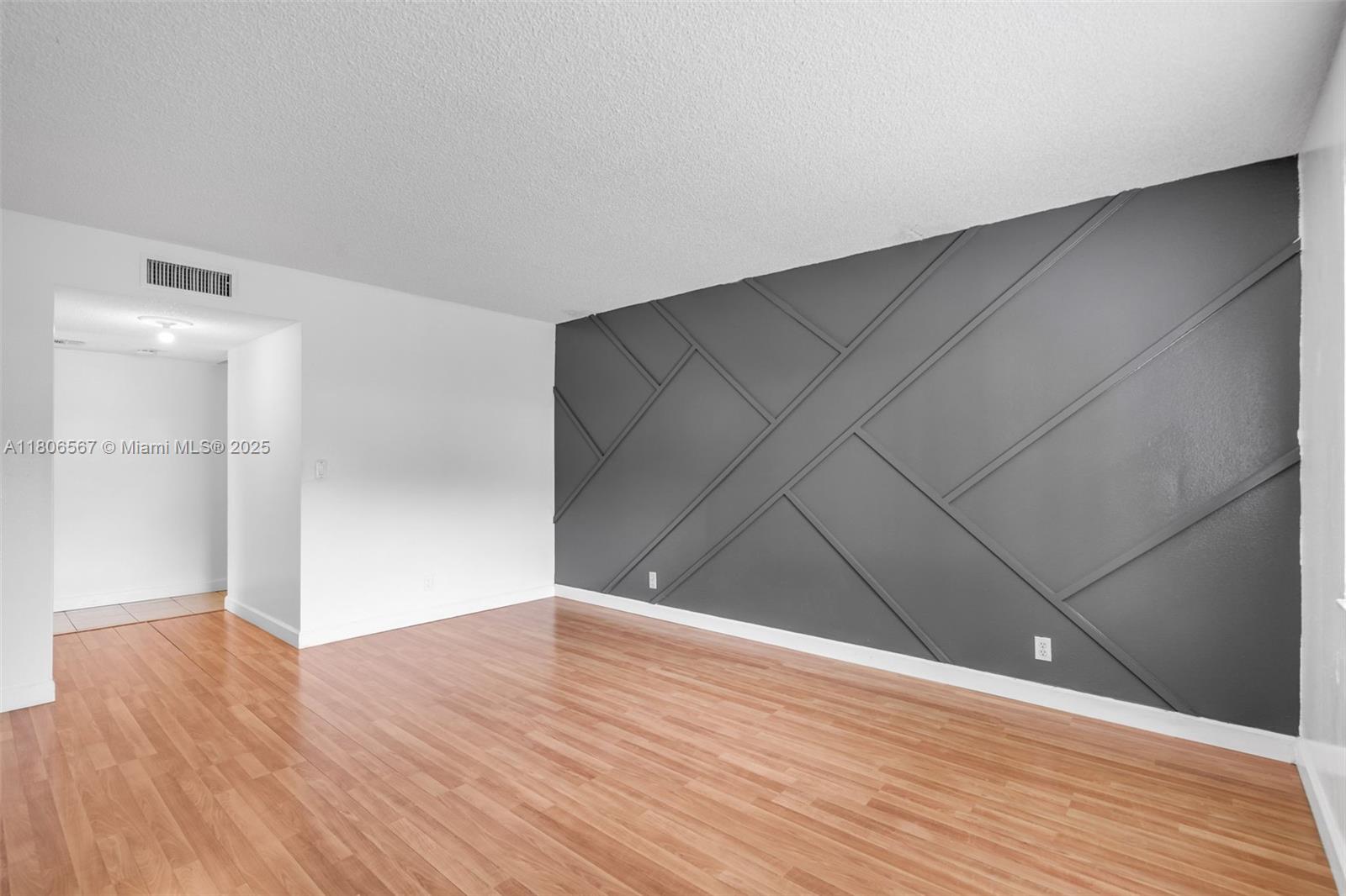 16193 Saddle Club Rd #102, Weston, Florida image 12