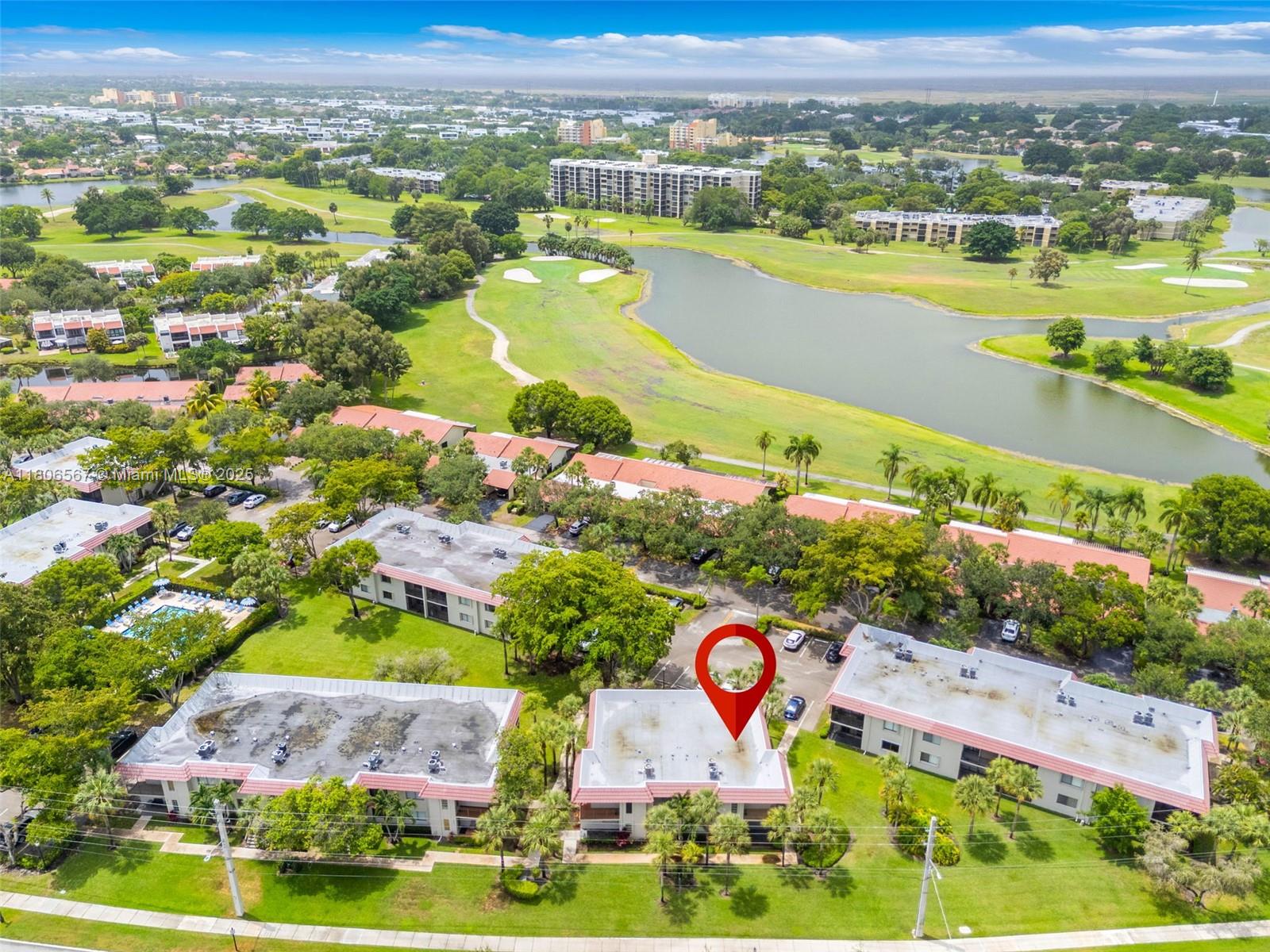 16193 Saddle Club Rd #102, Weston, Florida image 2