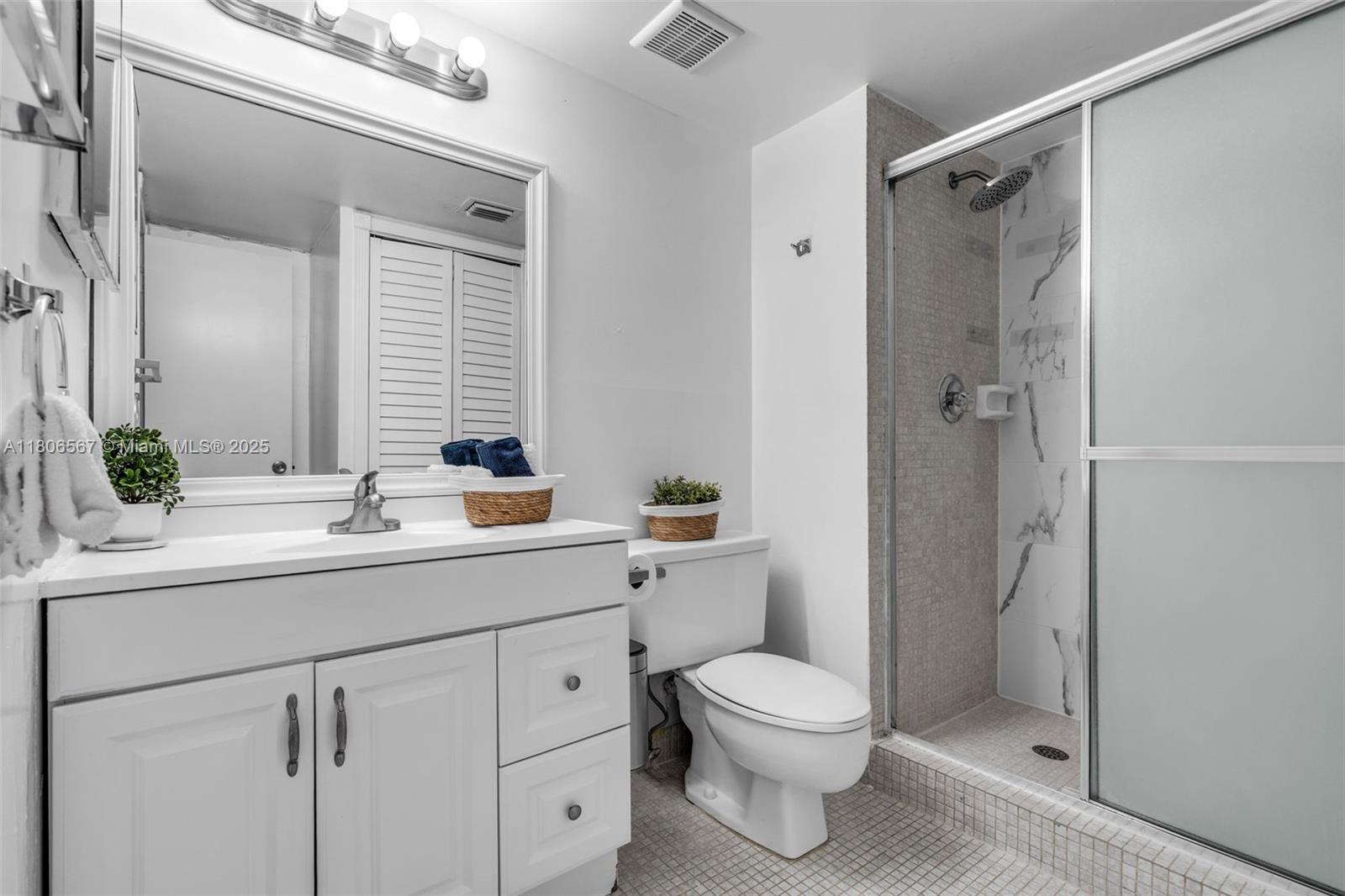 16193 Saddle Club Rd #102, Weston, Florida image 20
