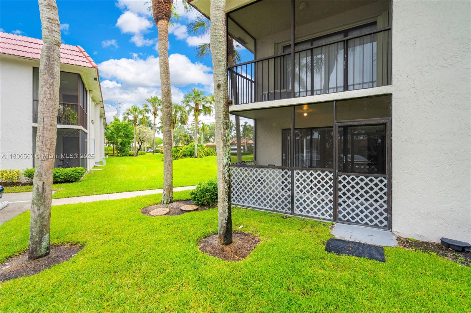 16193 Saddle Club Rd #102, Weston, Florida image 23