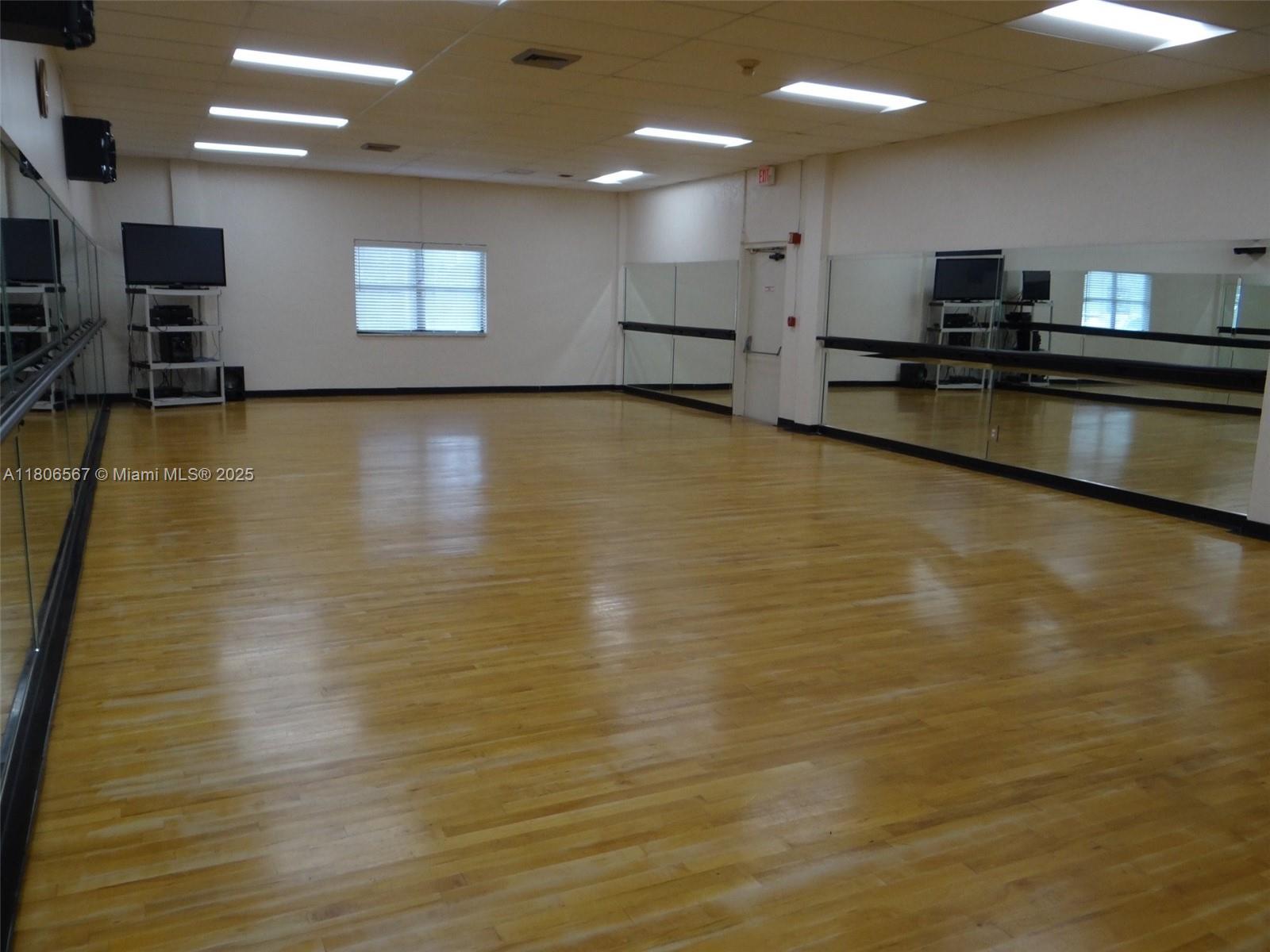 16193 Saddle Club Rd #102, Weston, Florida image 30