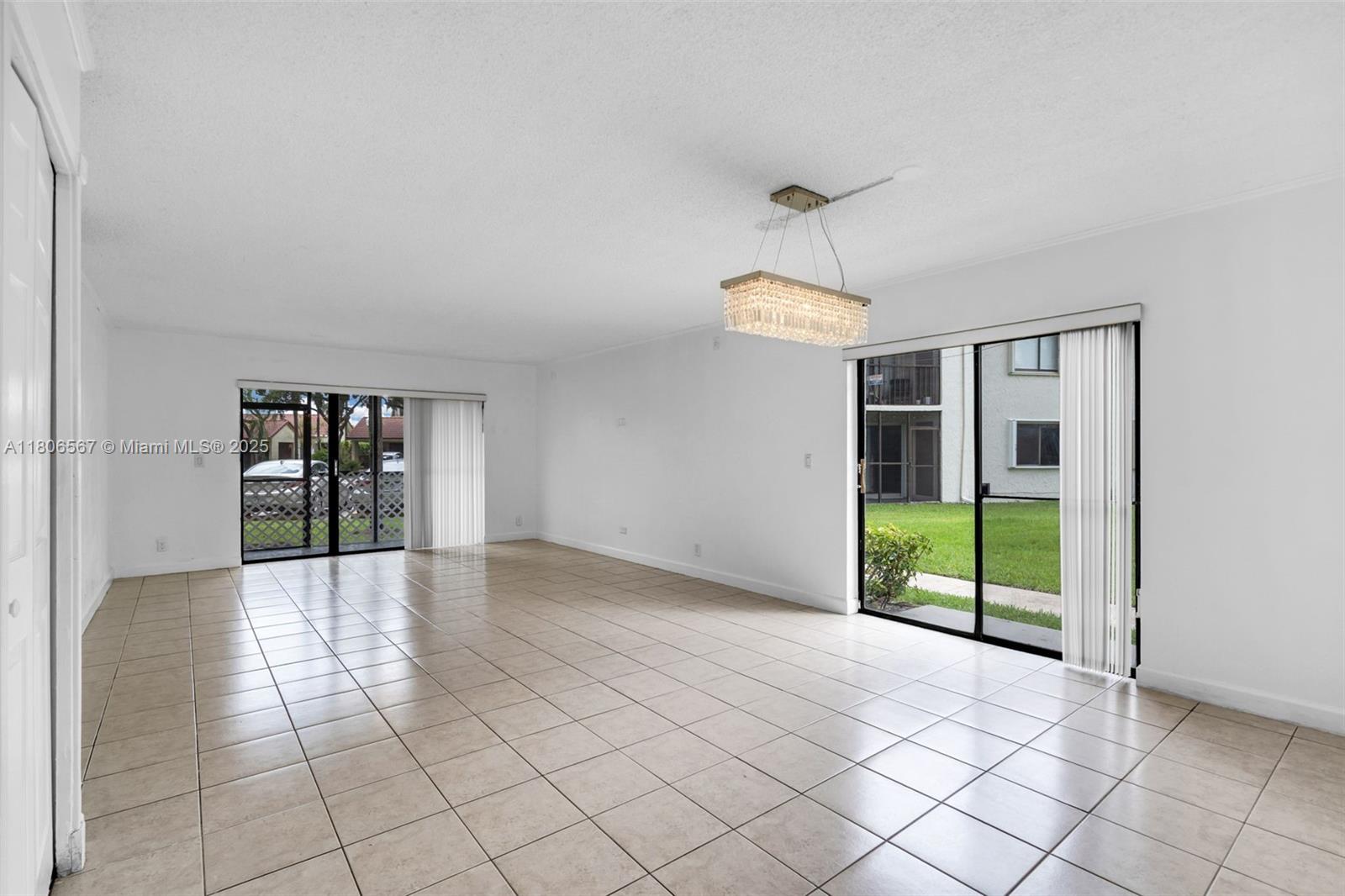 16193 Saddle Club Rd #102, Weston, Florida image 7
