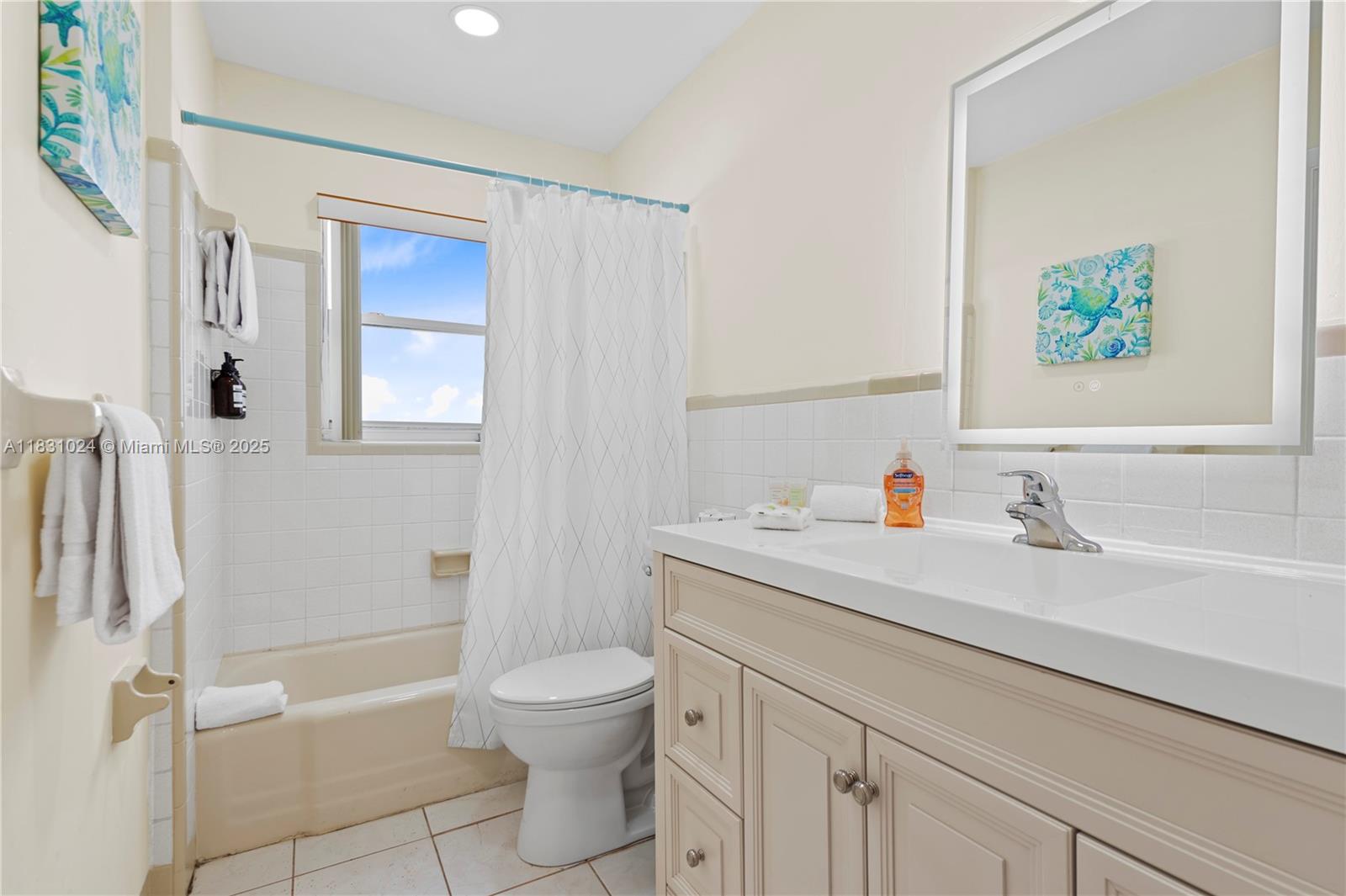 1761 NE 55th St, Fort Lauderdale, Florida image 11