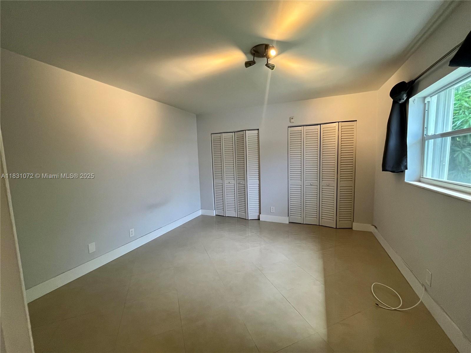 1824 Monroe St #8, Hollywood, Florida image 11
