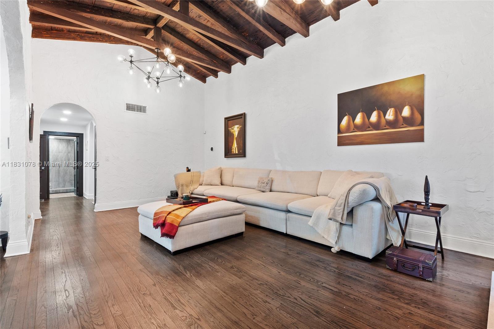 1320 Obispo Ave, Coral Gables, Florida image 11