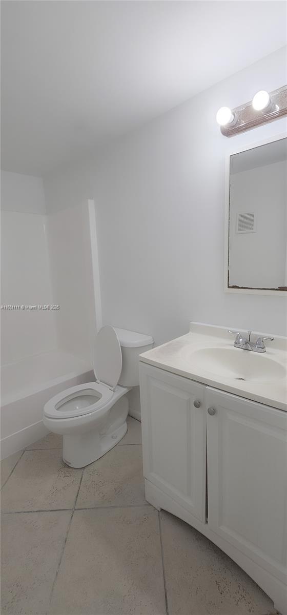 304 NW 30th Ct #102, Pompano Beach, Florida image 9