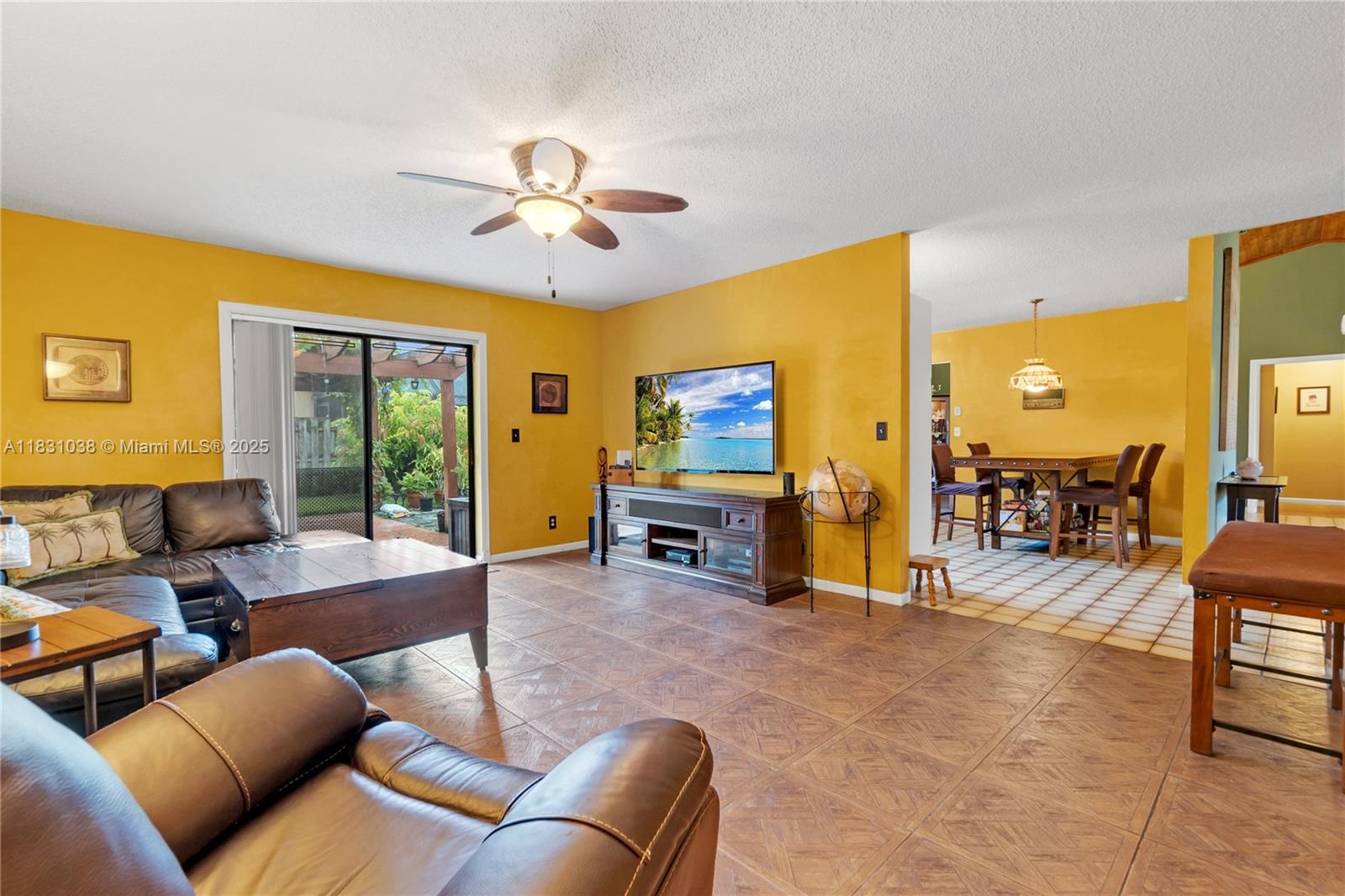 6740 NW 45th St, Lauderhill, Florida image 14