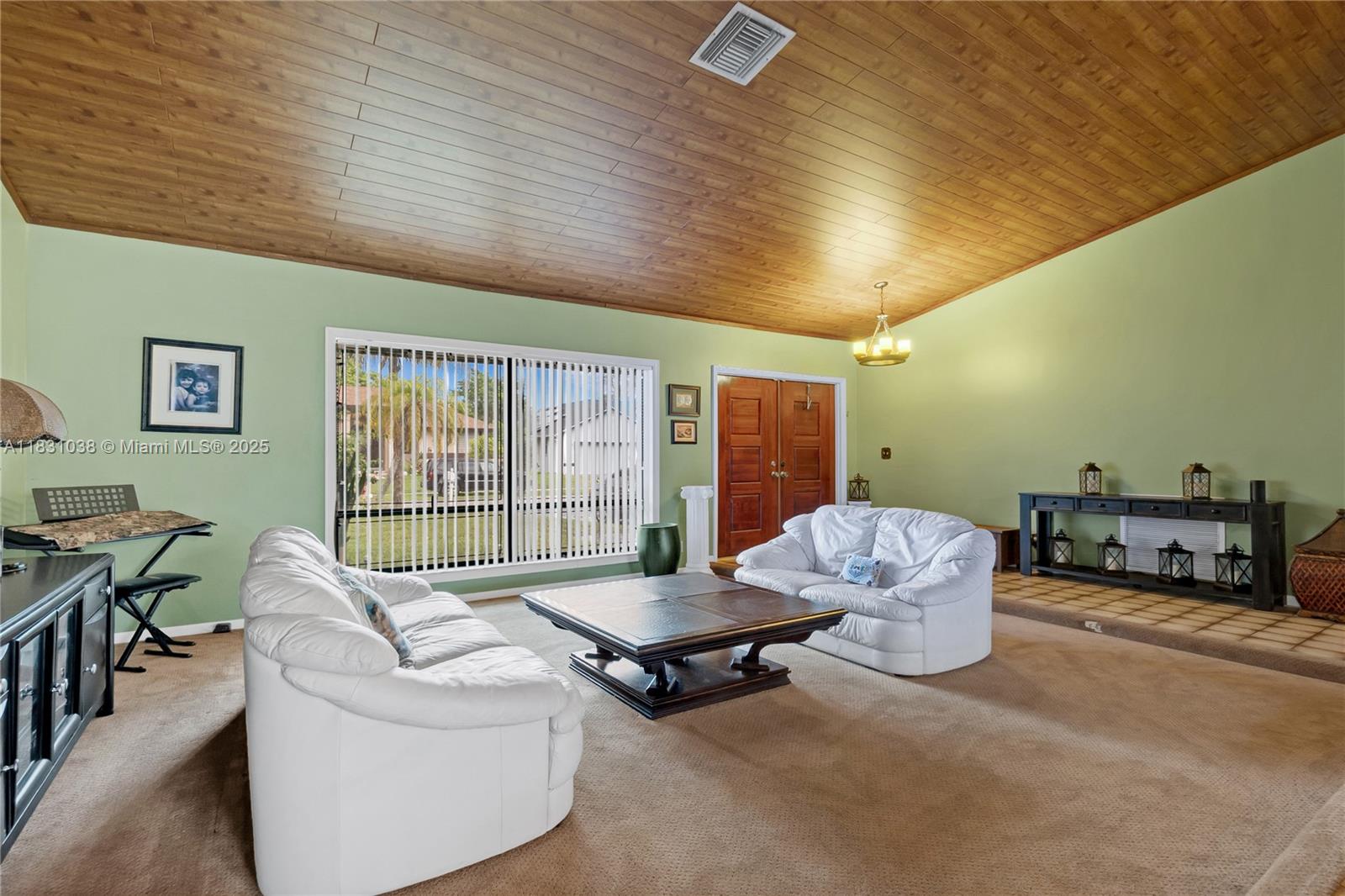 6740 NW 45th St, Lauderhill, Florida image 4