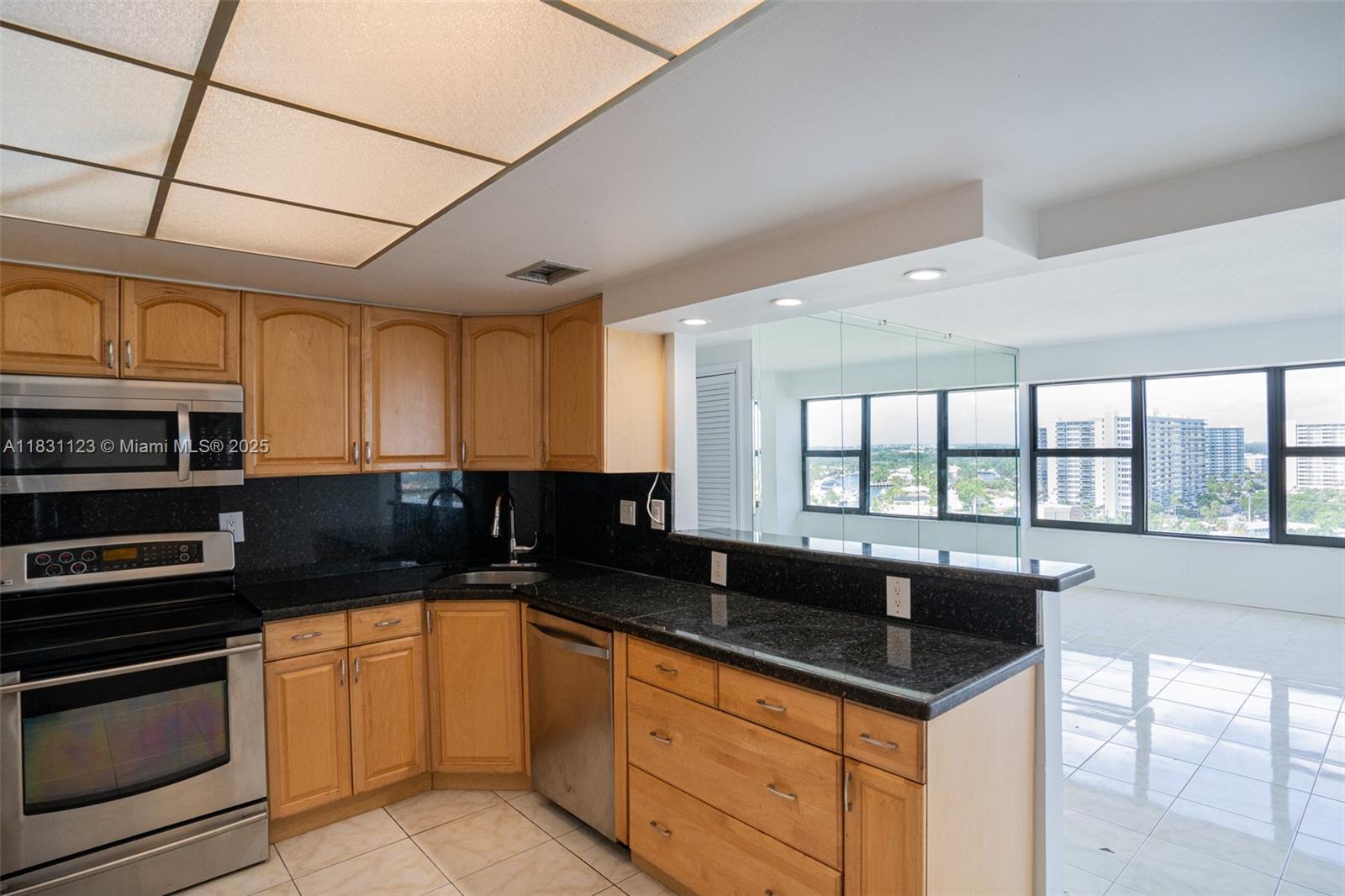 Property photo # 9
