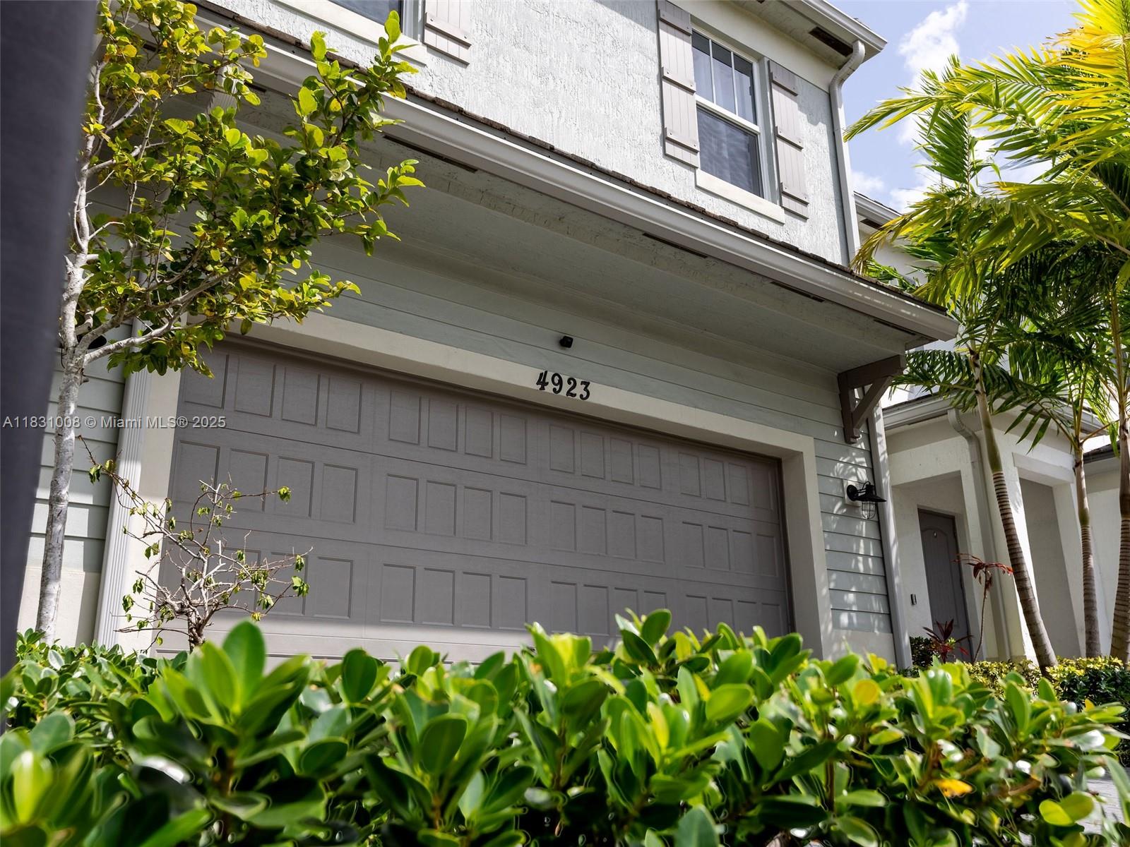 4923 NW 48th Ter, Tamarac, Florida image 5