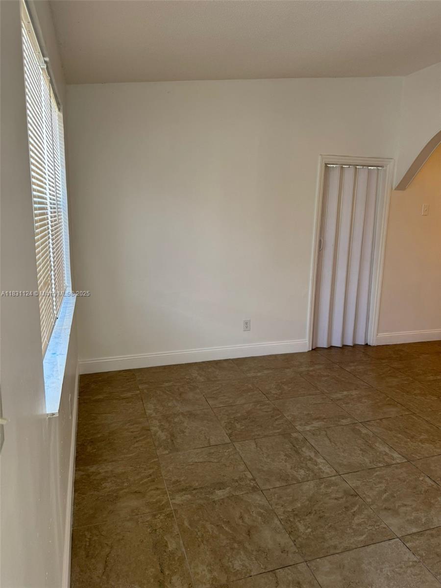 630 NW 15th Ter, Fort Lauderdale, Florida image 7