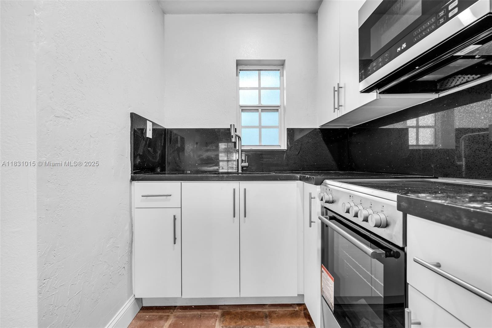 Property photo # 3