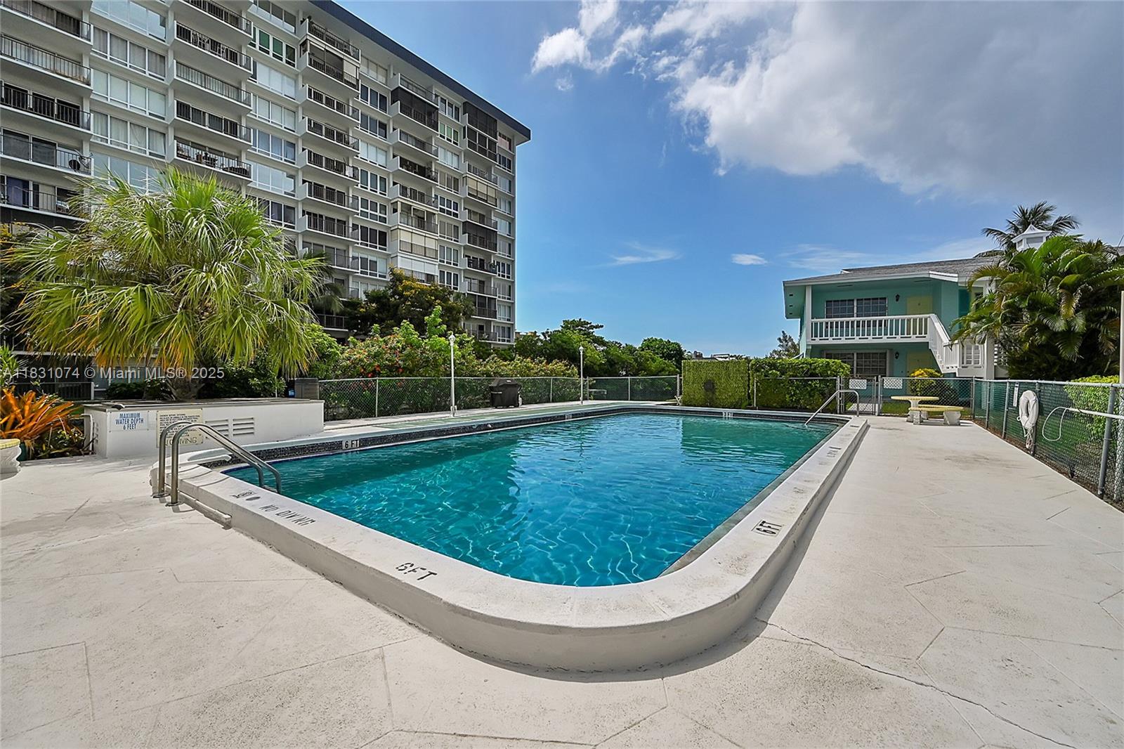931 SE 9th Ave #15, Pompano Beach, Florida image 27