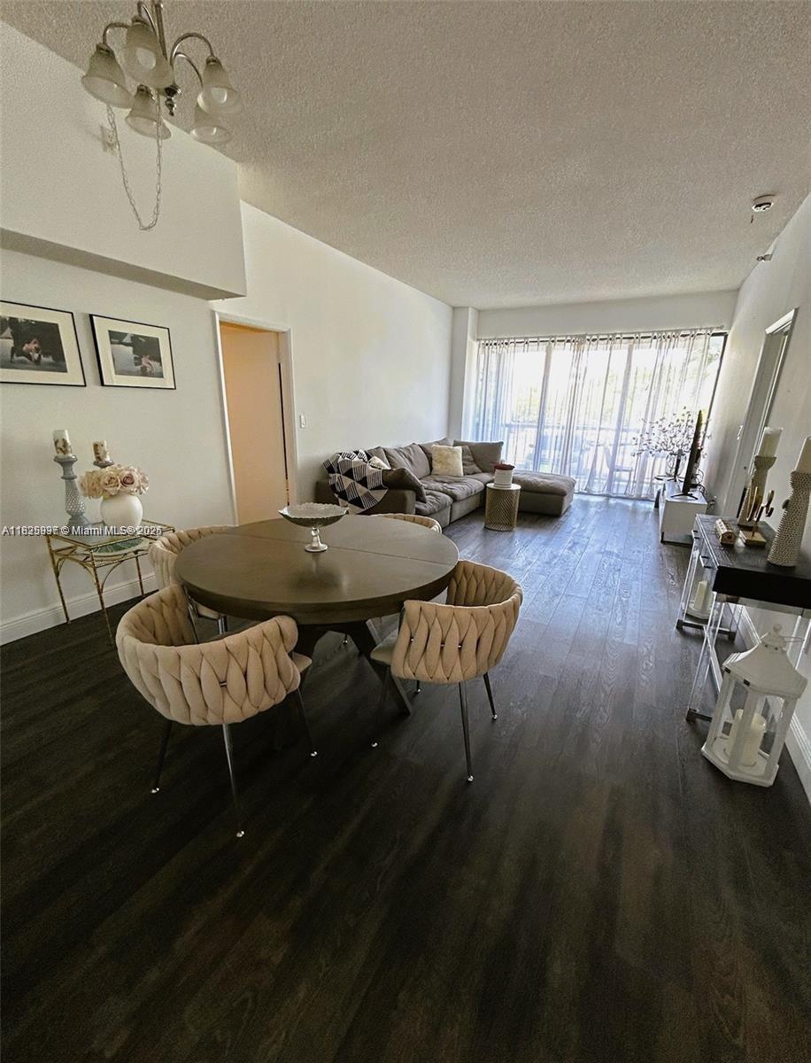 20515 E Country Club Dr #142, Aventura, Florida image 4