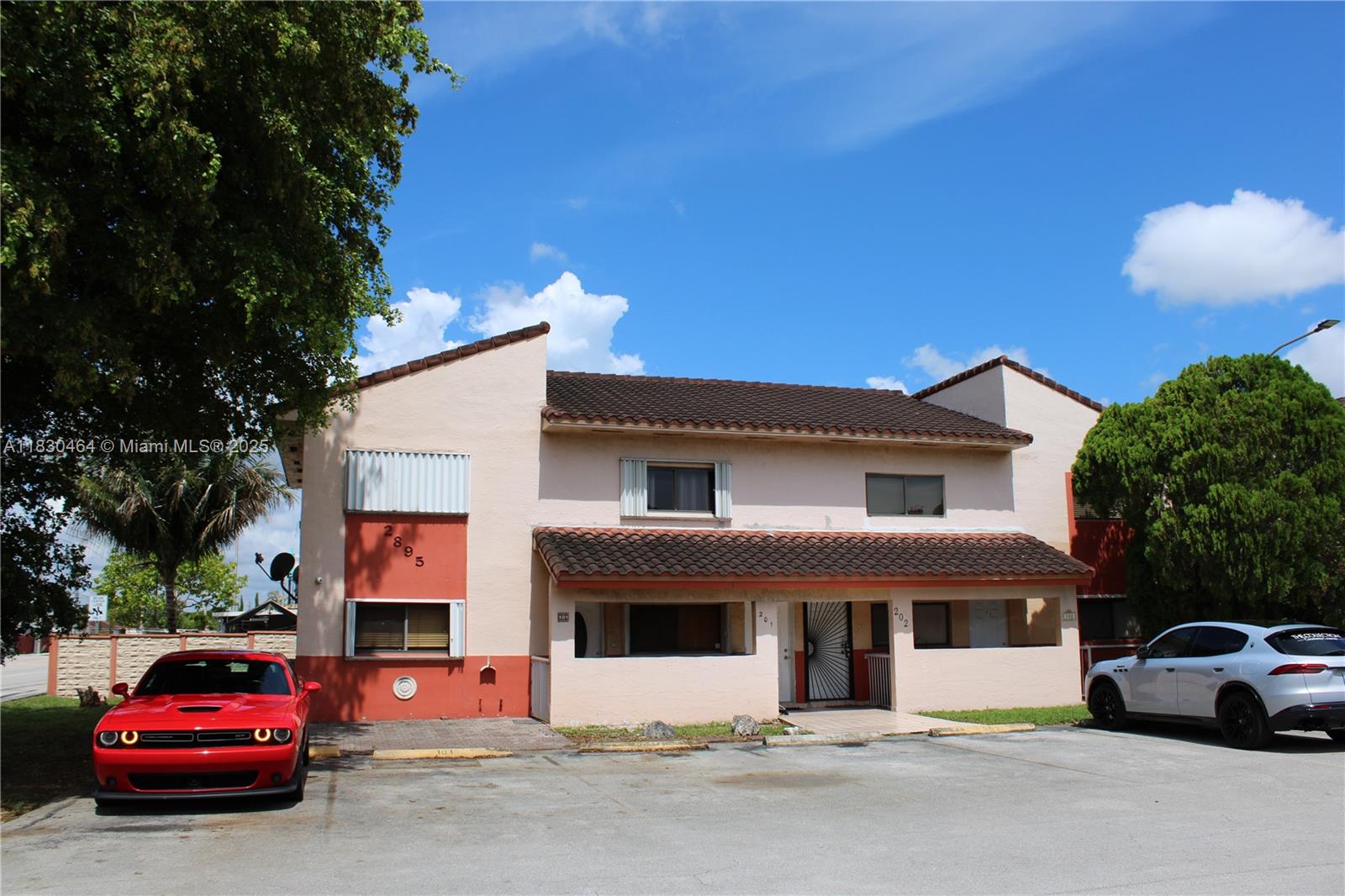 Property photo # 0