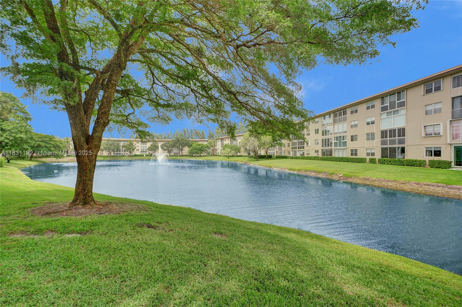 1805 Eleuthera Pt #J1, Coconut Creek, Florida image 28