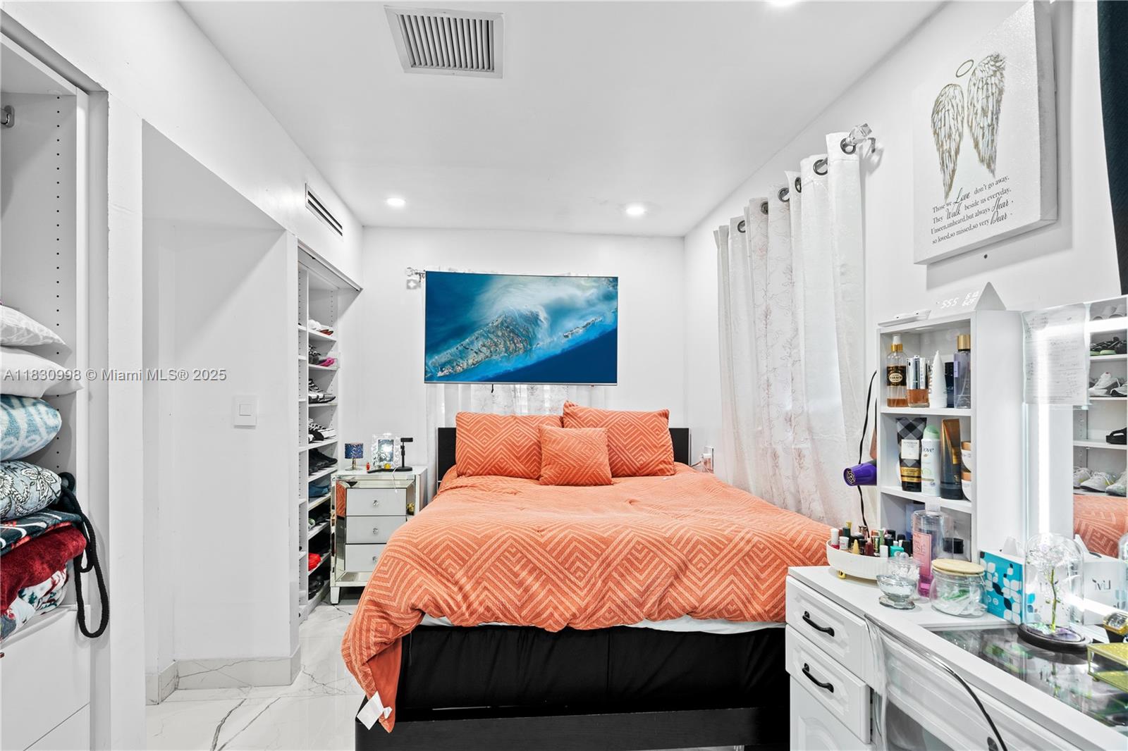 971 NE 113th St, Biscayne Park, Florida image 32