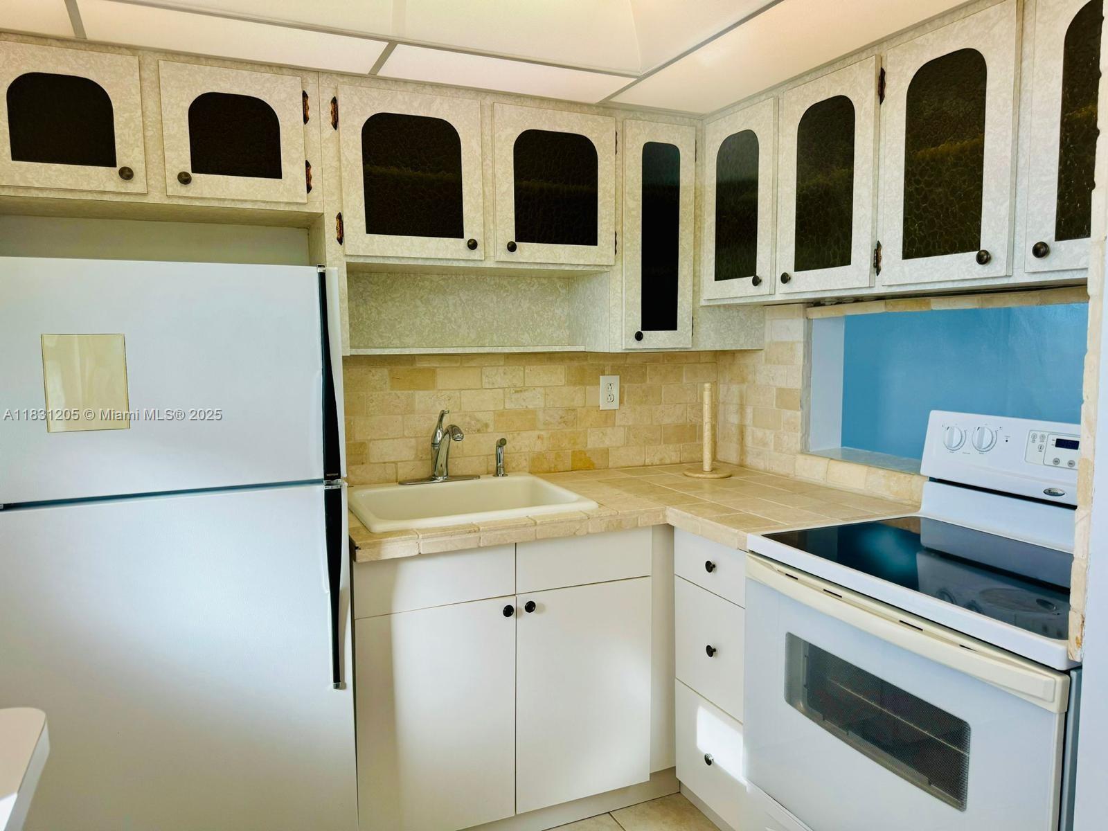 Property photo # 2