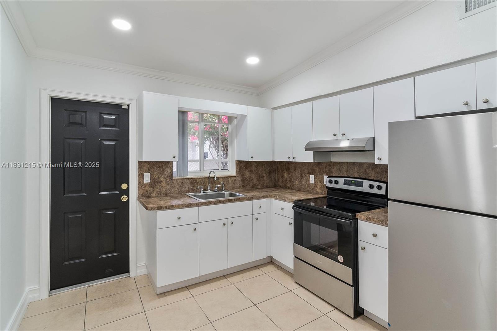 Property photo # 4