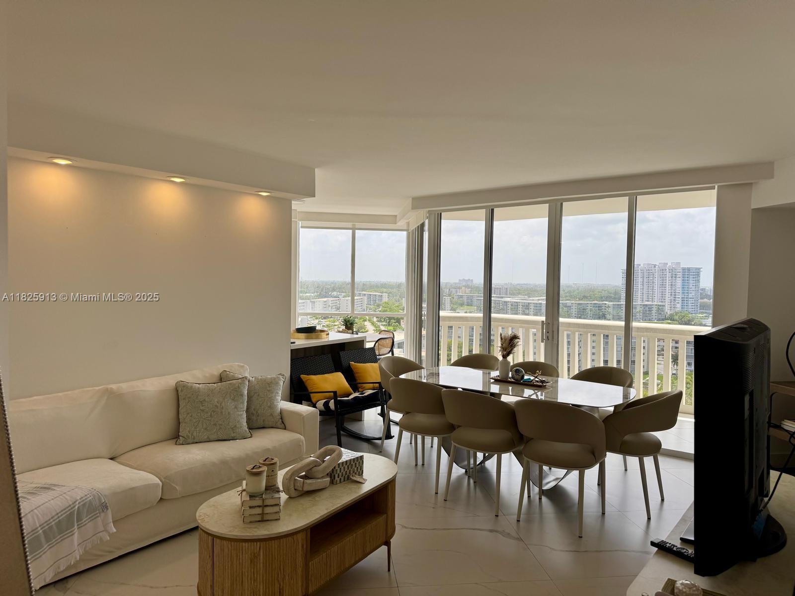 1000 Island Blvd Unit 1410, Aventura, Florida 33160