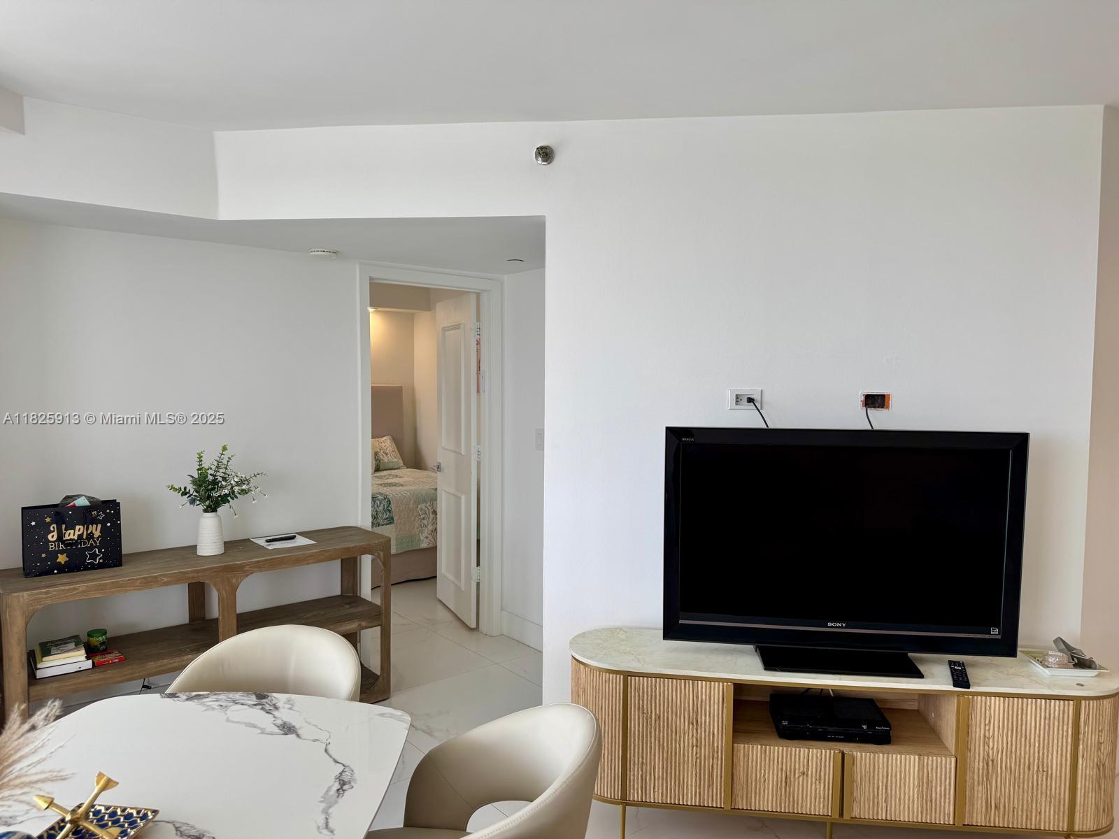 Property photo # 3