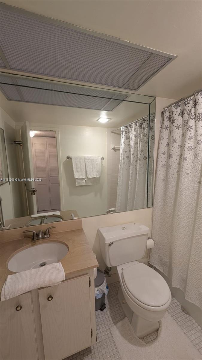 251 174th St #911, Sunny Isles Beach, Florida image 13