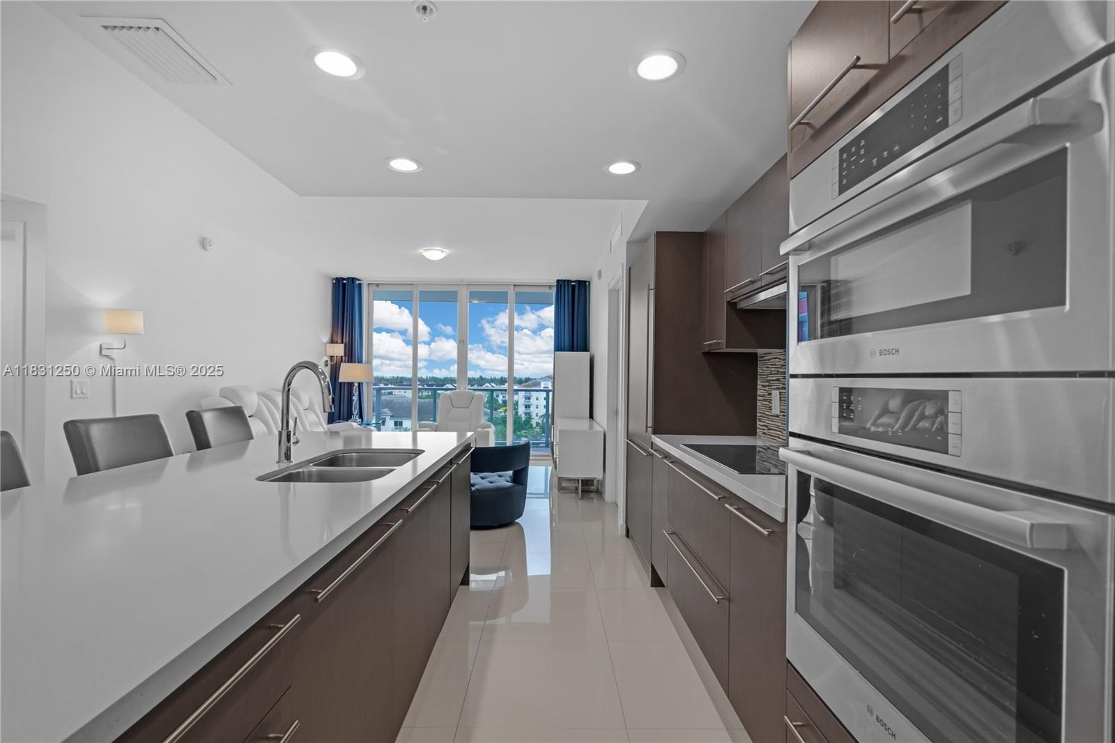 7751 NW 107th Ave #716, Doral, Florida image 5