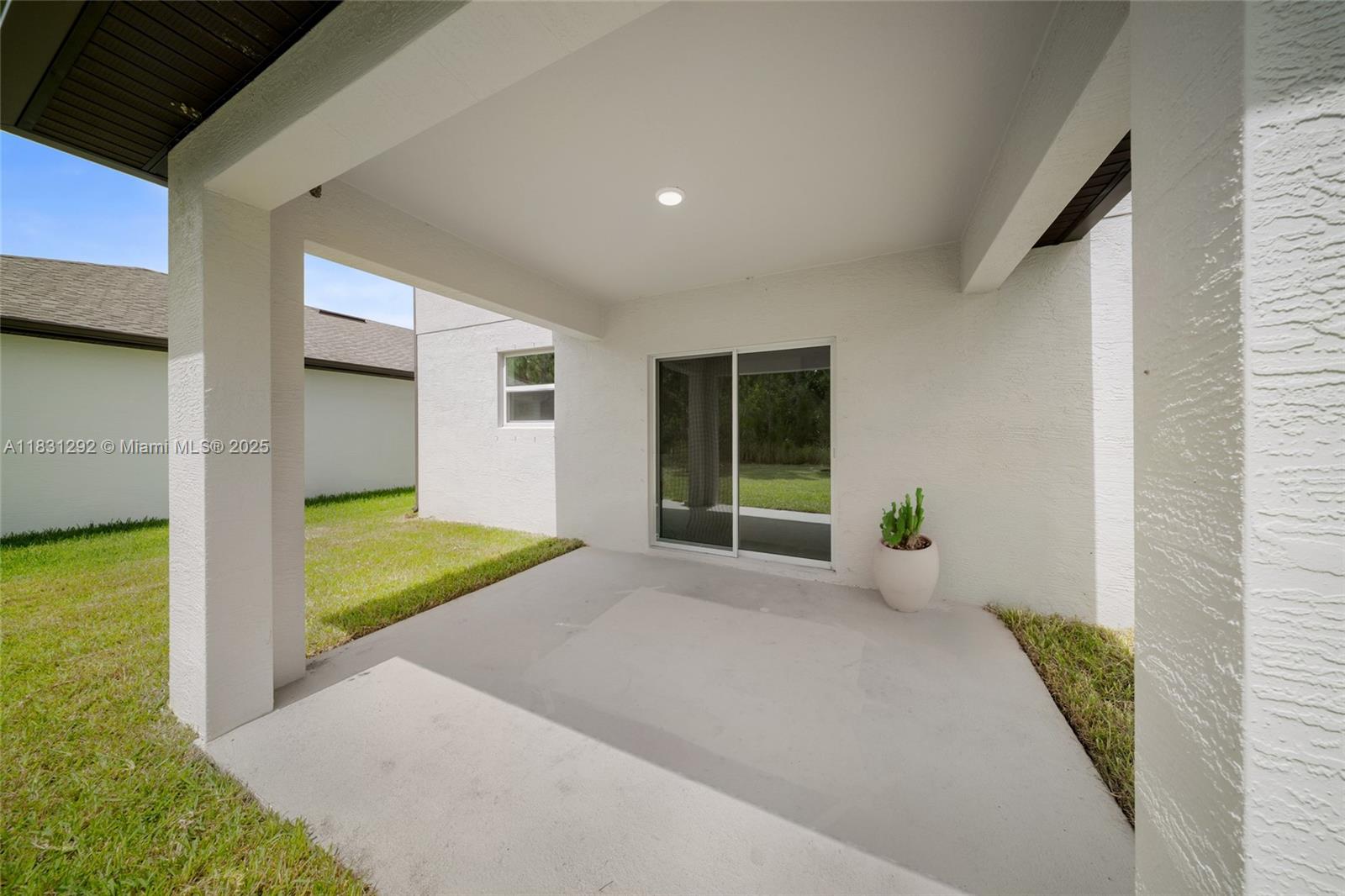 5005 Armina Pl, Fort Pierce, Florida image 13