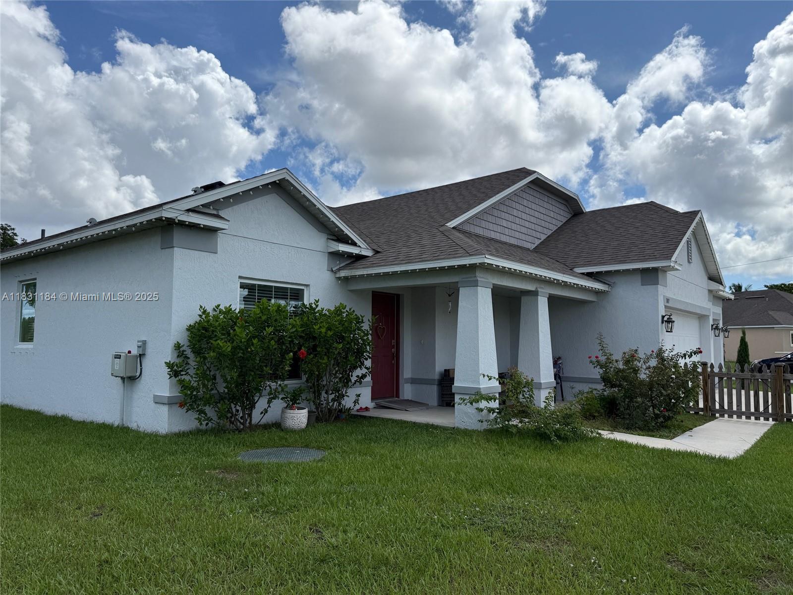 1002 SW College Park Rd, Port Saint Lucie, Florida image 1