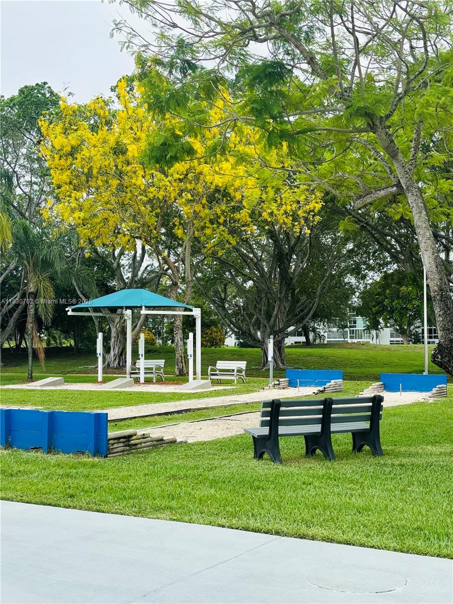 4025 Ellesmere B #4025, Deerfield Beach, Florida image 16