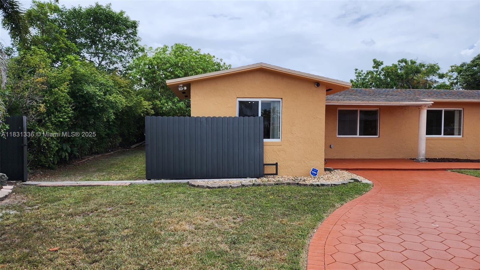 Property photo # 3