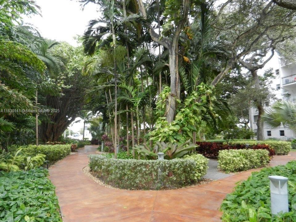 Property photo # 4
