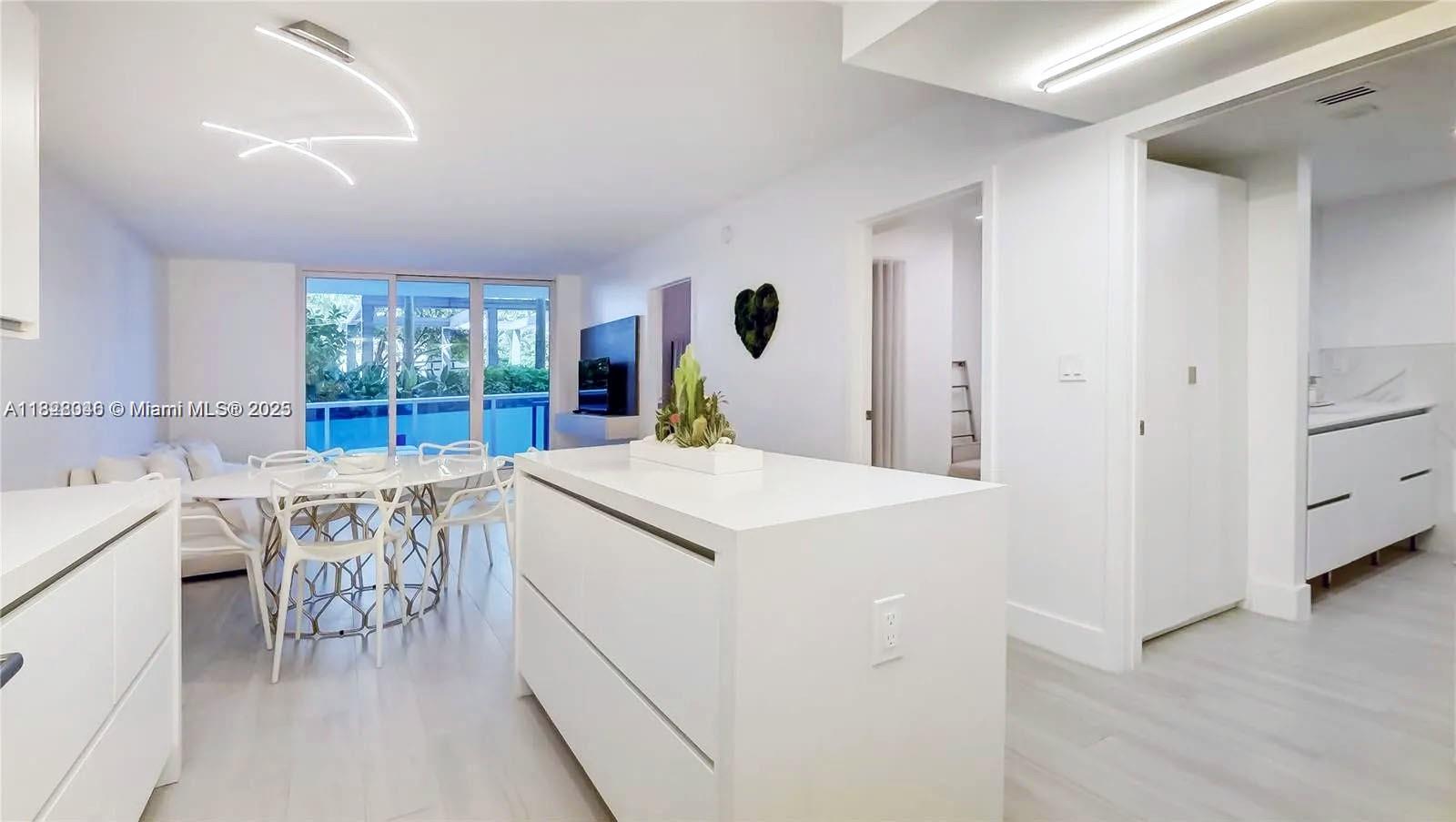 2301 Collins Ave #318, Miami Beach, Florida image 3