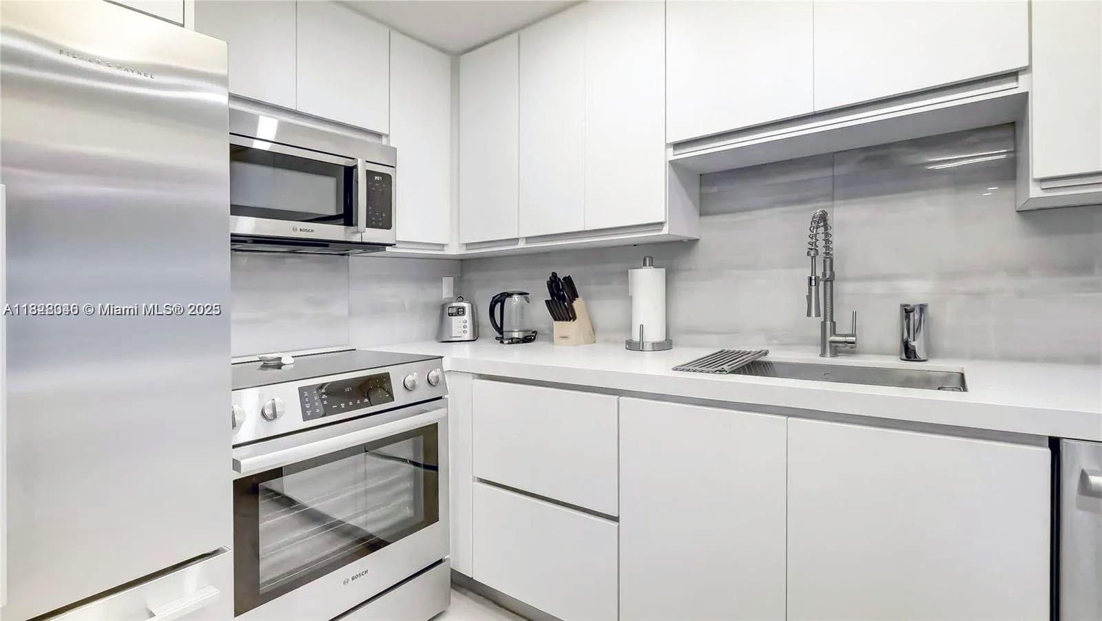 2301 Collins Ave #318, Miami Beach, Florida image 5