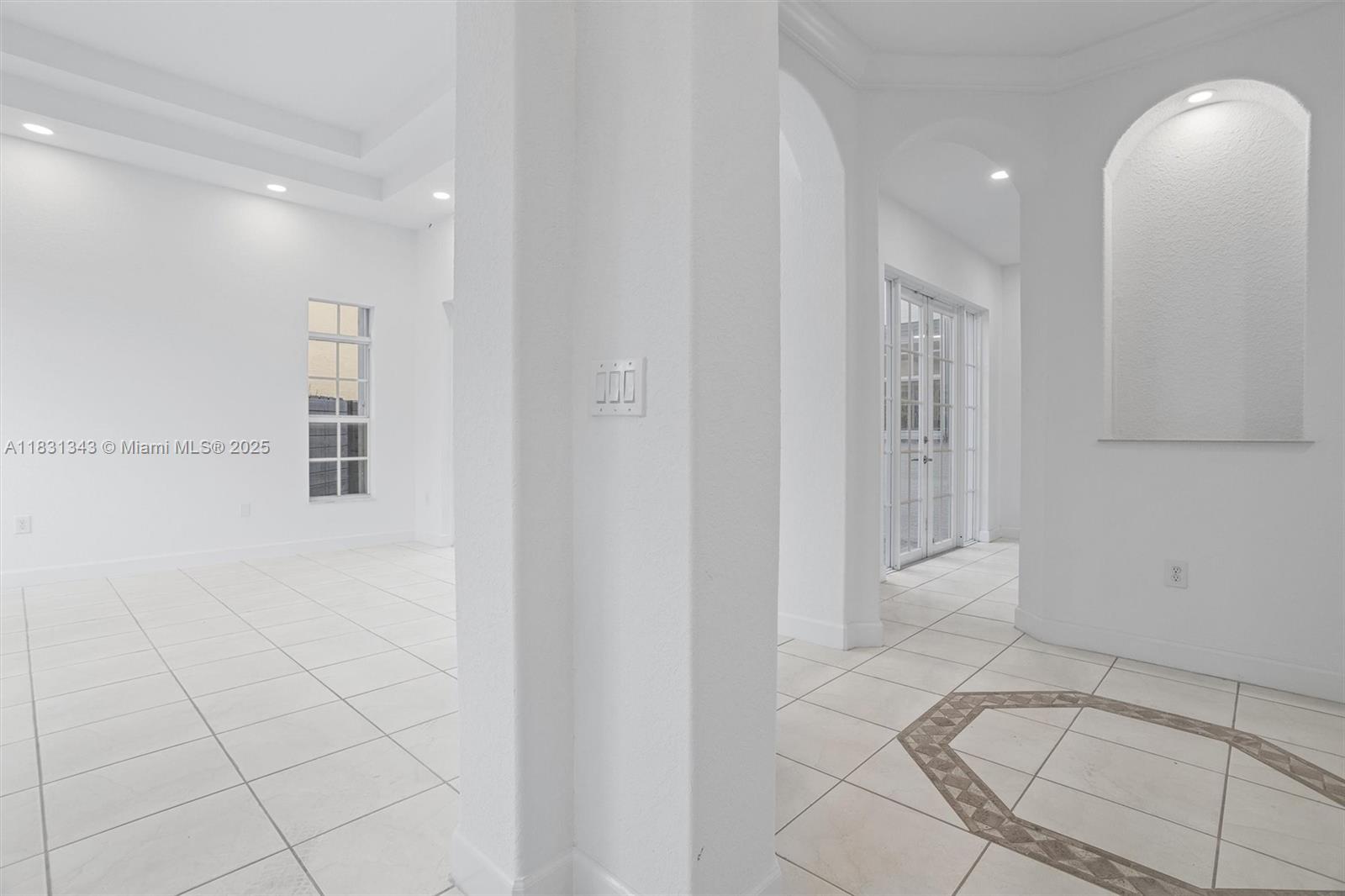 11388 NW 68th St, Doral, Florida image 45