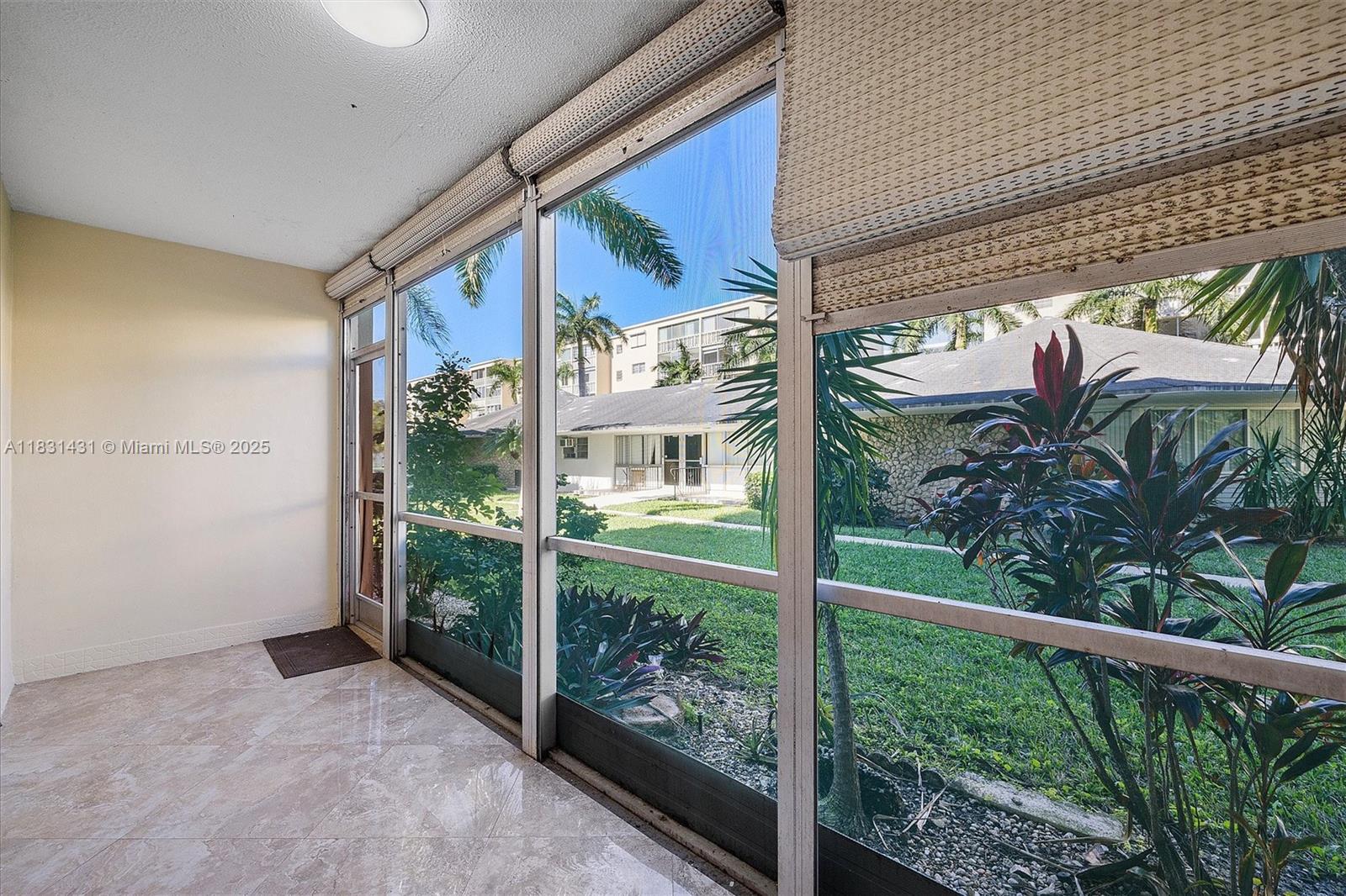 219 NE 14th Ave #101, Hallandale Beach, Florida image 29