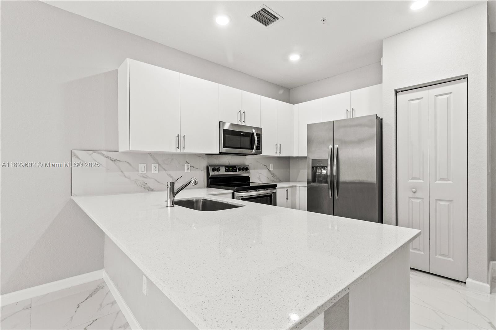 221 SW 159th Way, Pembroke Pines, Florida image 11