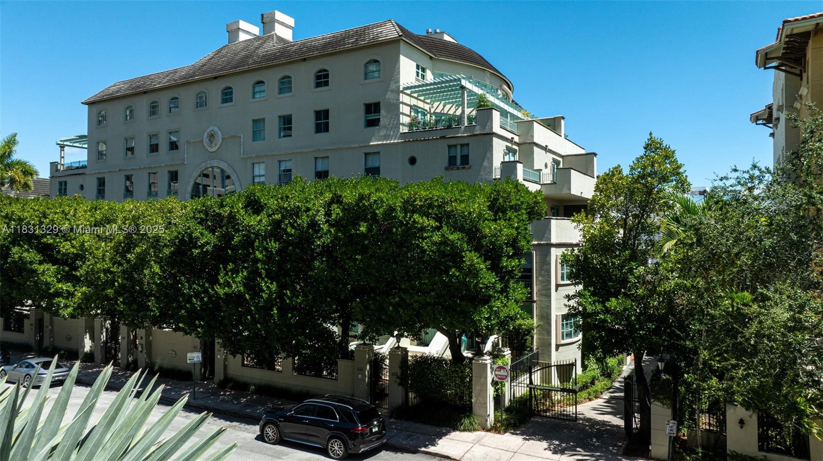618 Valencia Ave #101, Coral Gables, Florida image 21