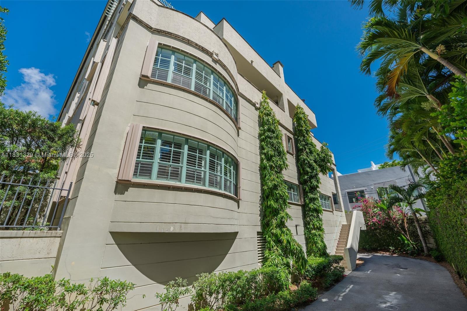 618 Valencia Ave #101, Coral Gables, Florida image 22