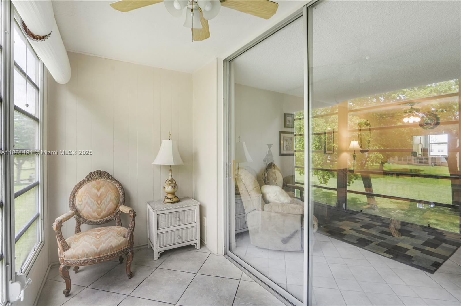 35 Pleasant Hill Ln, Tamarac, Florida image 10